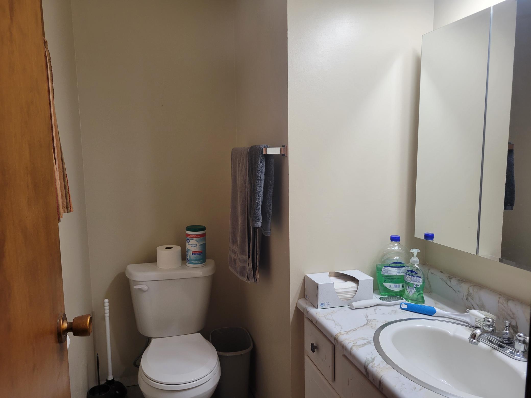 425 Spruce Avenue S Property Photo 3