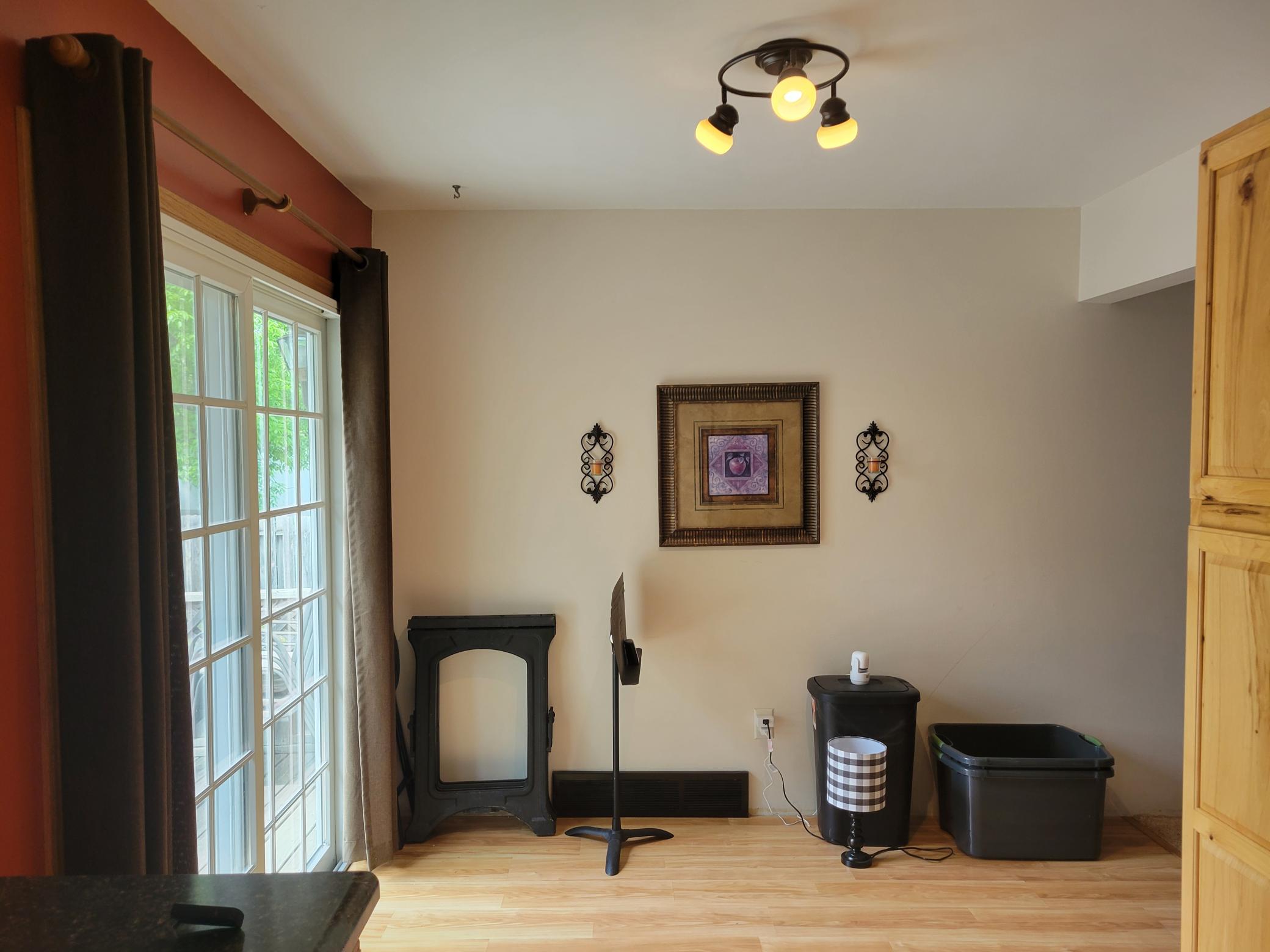 425 Spruce Avenue S Property Photo 12