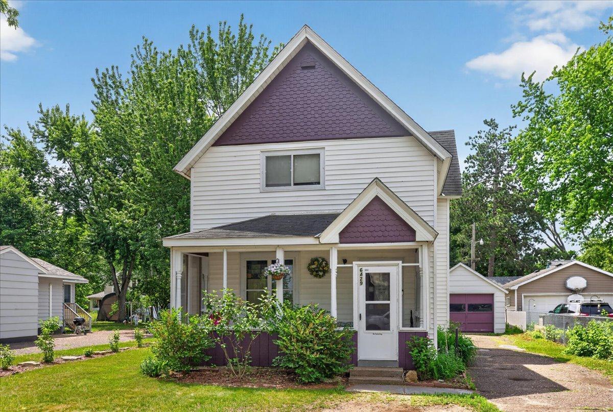 6429 Maple Street Property Photo 1