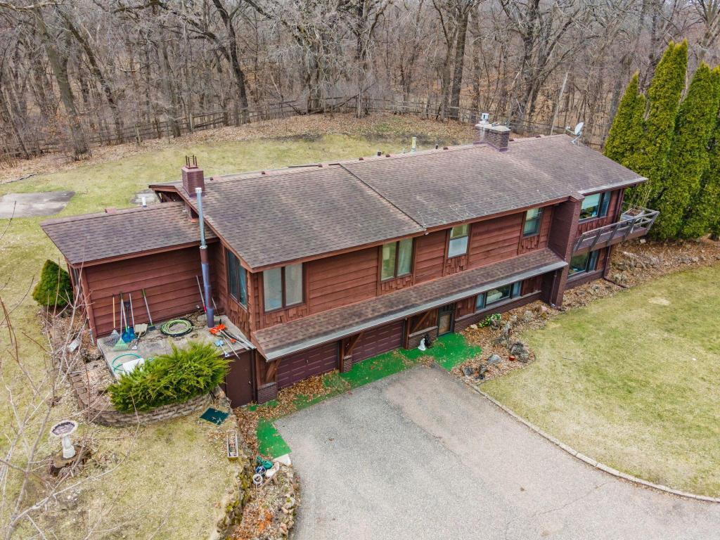 17125 Stodola Property Photo 5