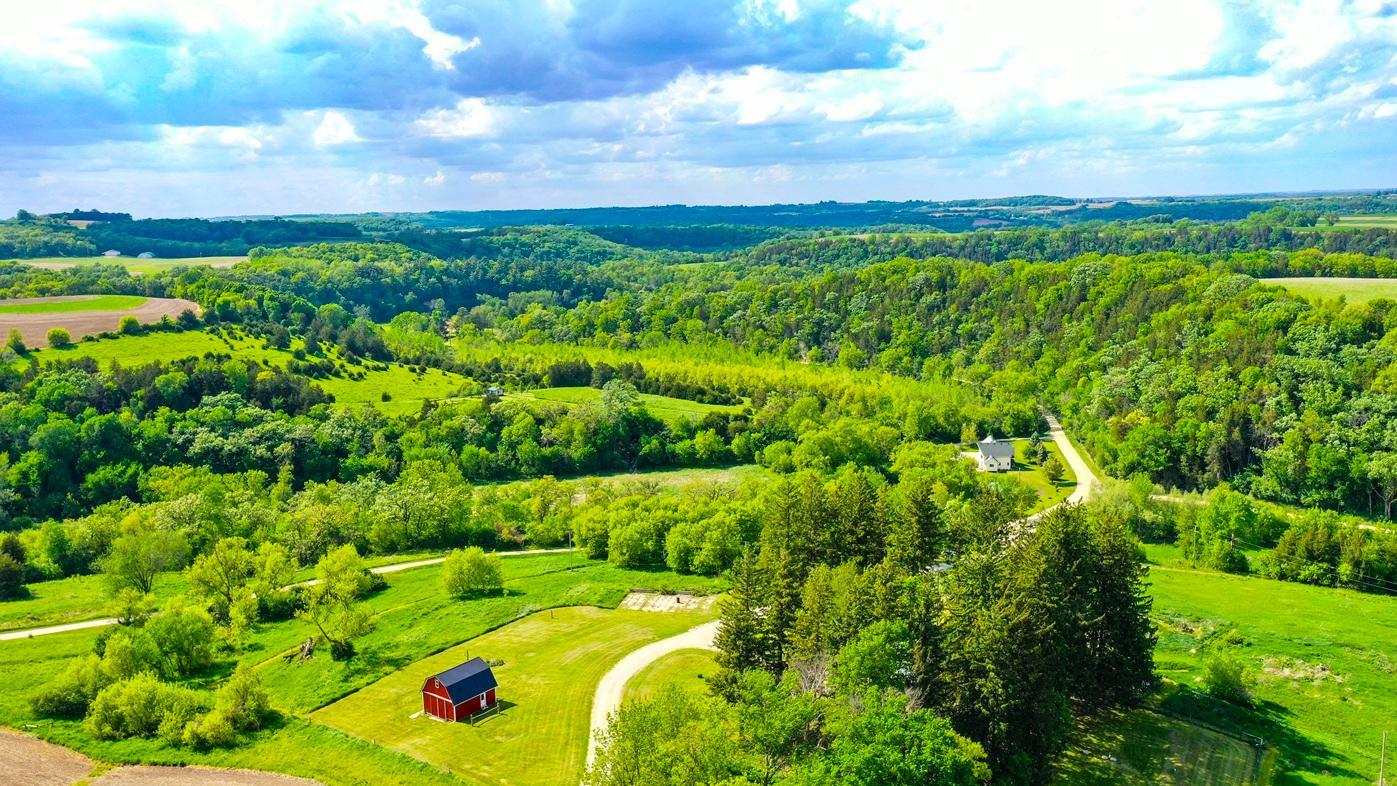 22966 Grosbeak Road Property Photo 3