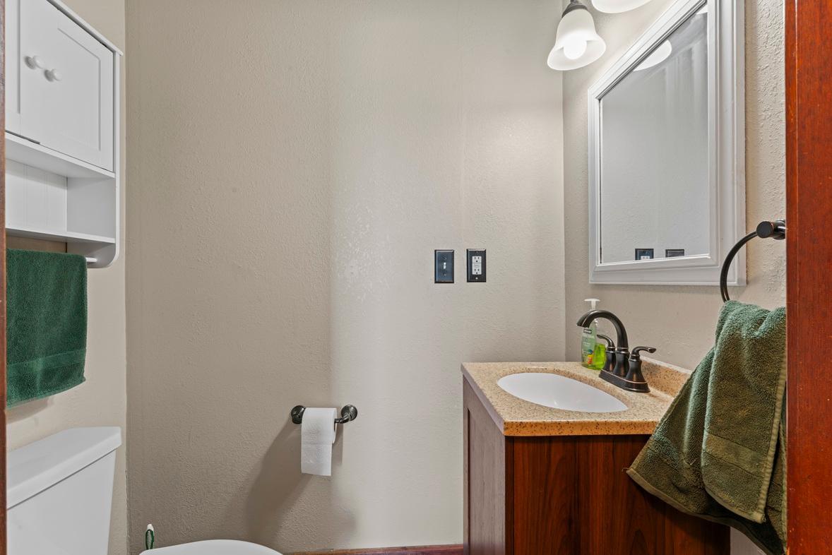 22966 Grosbeak Road Property Photo 50