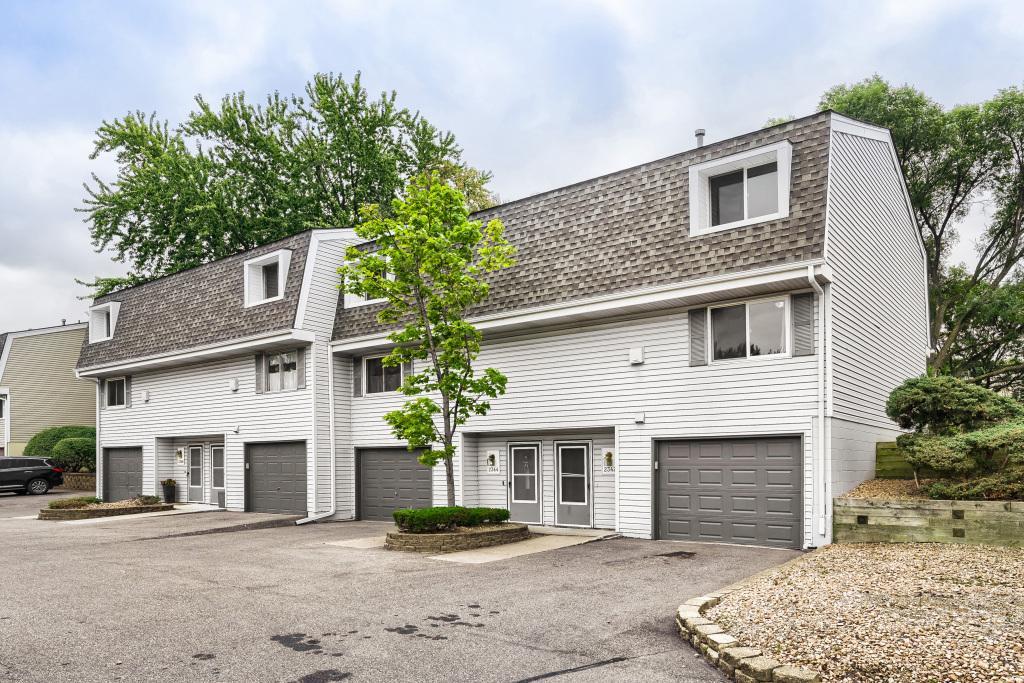 2342 Dorland Place E Property Photo 1