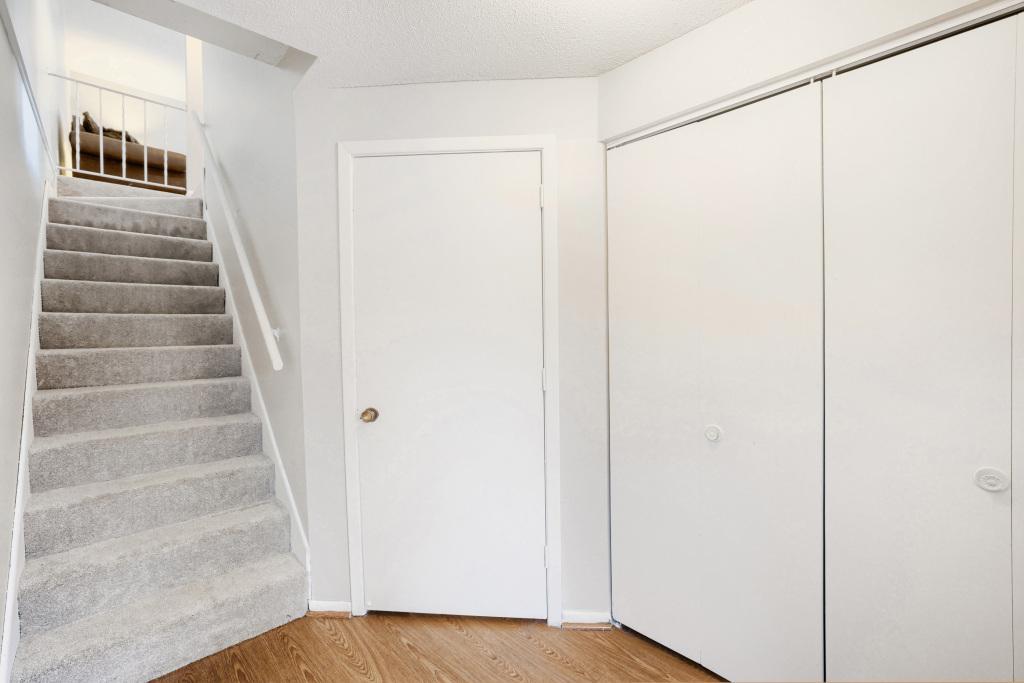 2342 Dorland Place E Property Photo 3