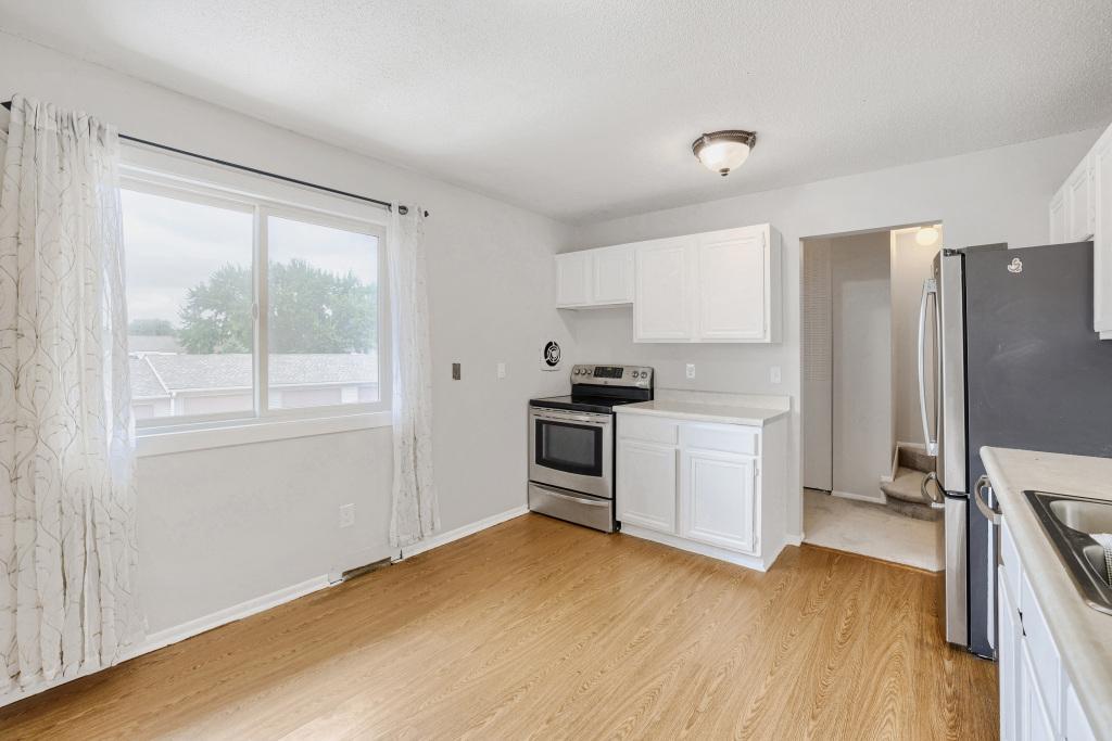 2342 Dorland Place E Property Photo 9