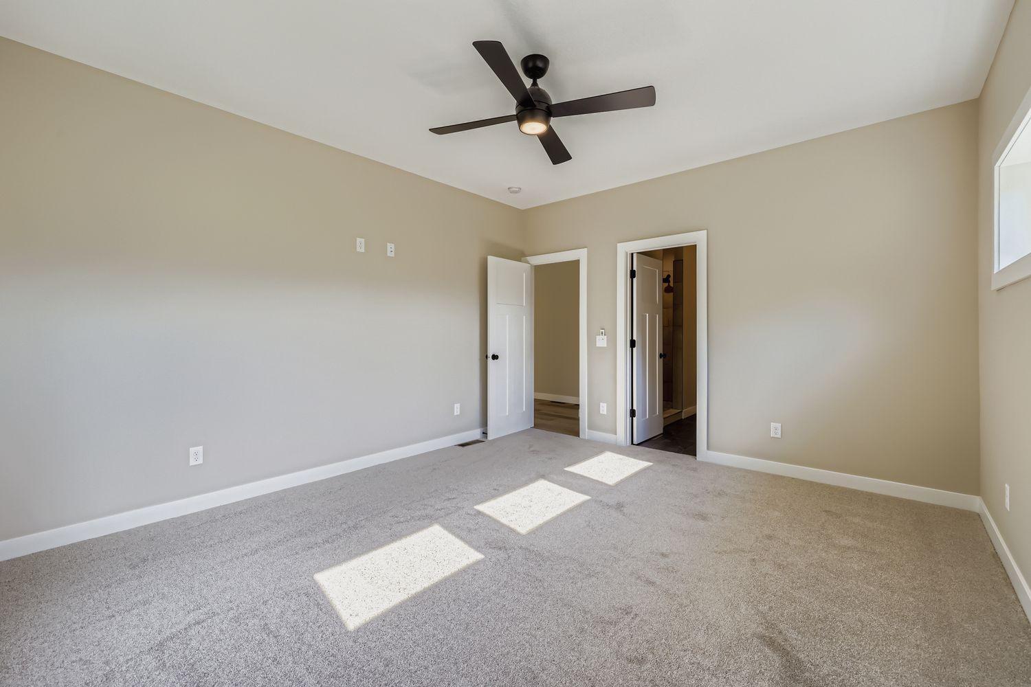 6363 Goodwin Lane Property Photo 17