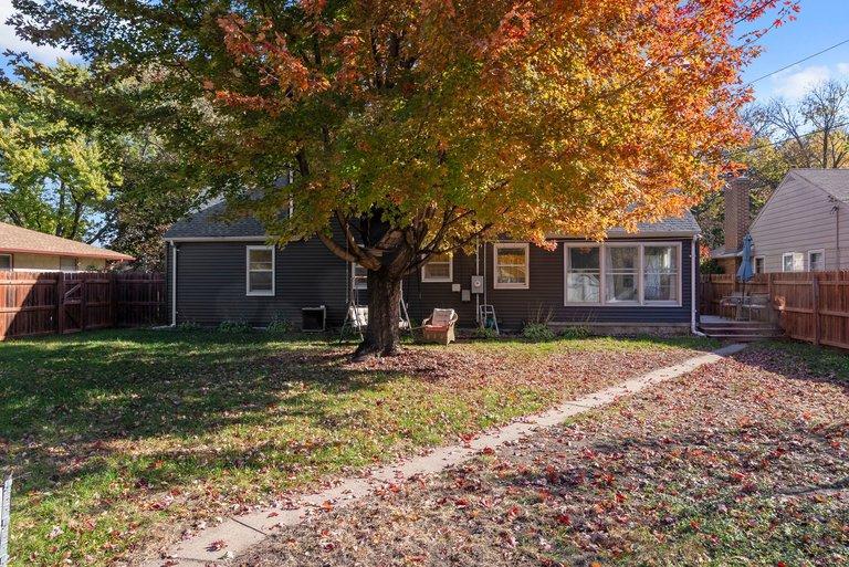 4529 Beard Avenue N Property Photo 33