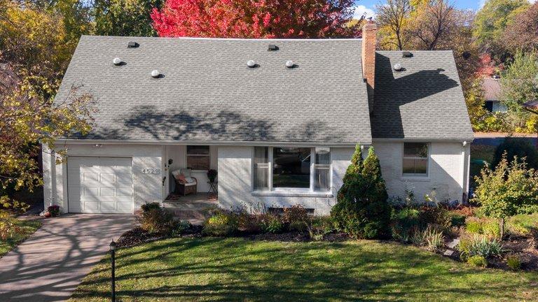 4529 Beard Avenue N Property Photo 36
