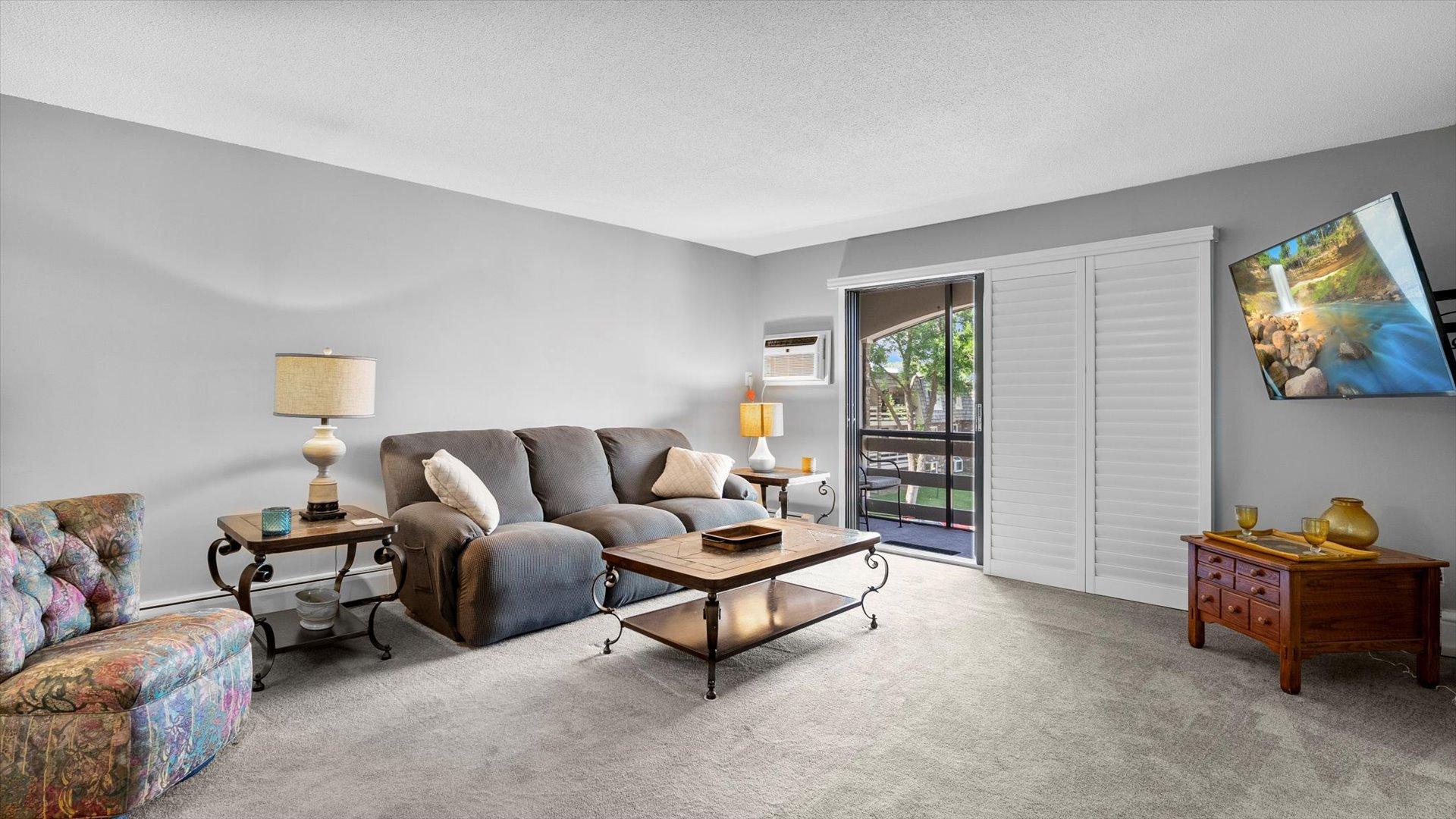 4397 Wilshire Boulevard E305 Property Photo 12