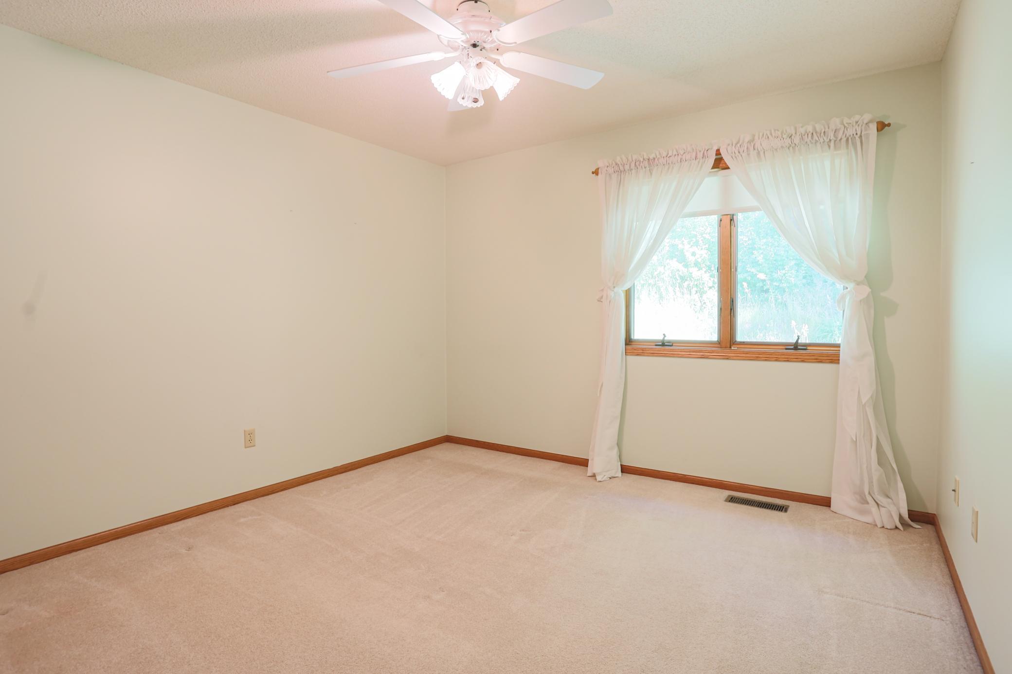 1825 Golf View Drive Property Photo 13