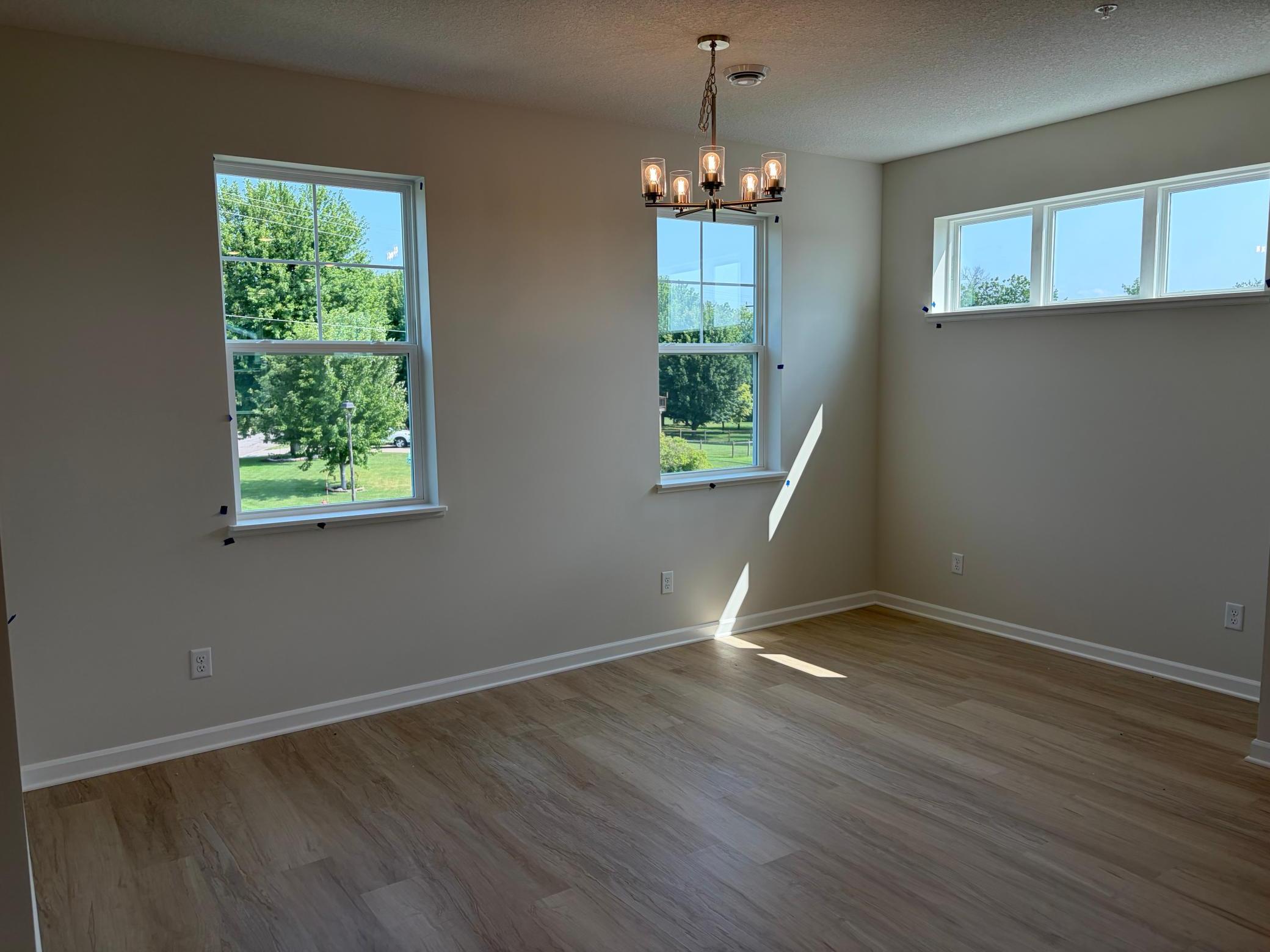 13612 Willow Drive Property Photo 2