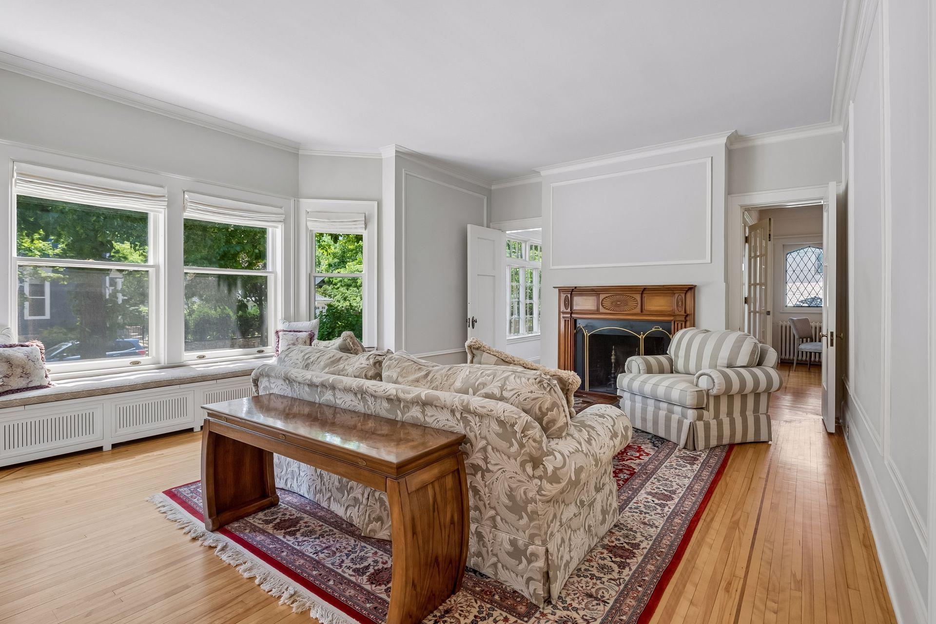 1790 Irving Avenue S Property Photo 16