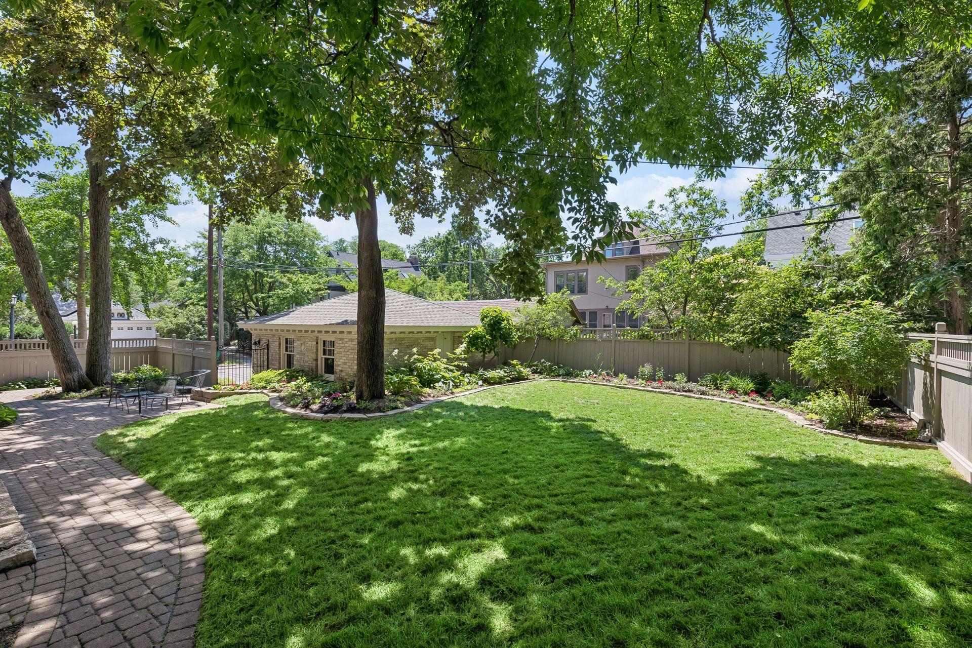 1790 Irving Avenue S Property Photo 66