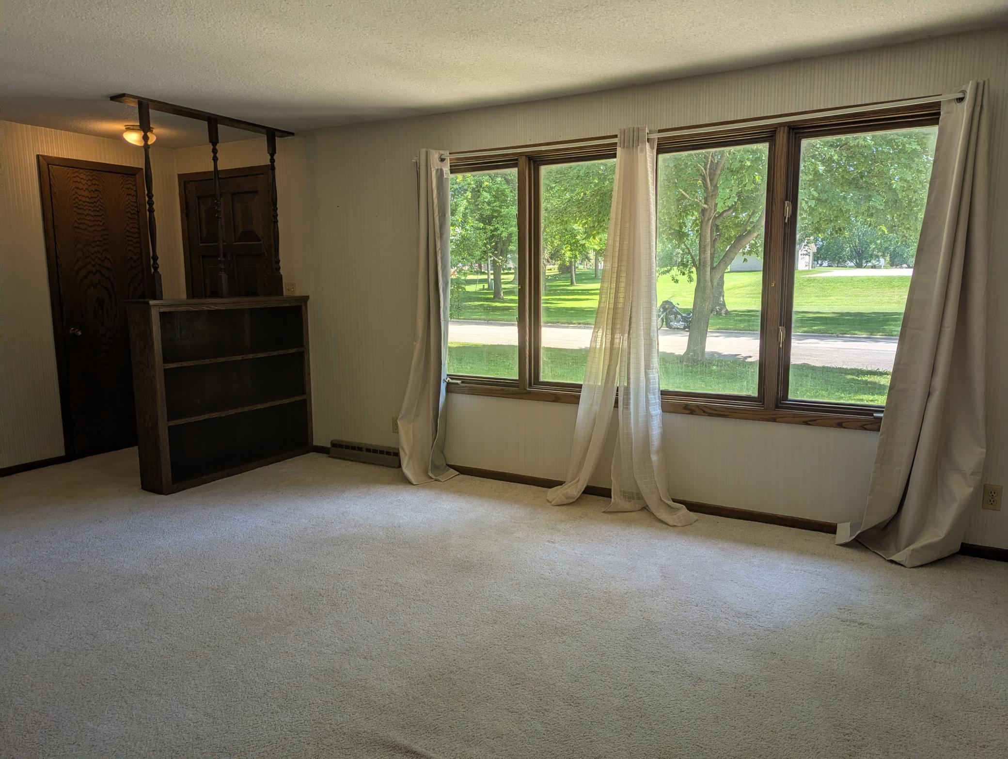 1005 Skylark Lane Property Photo 10