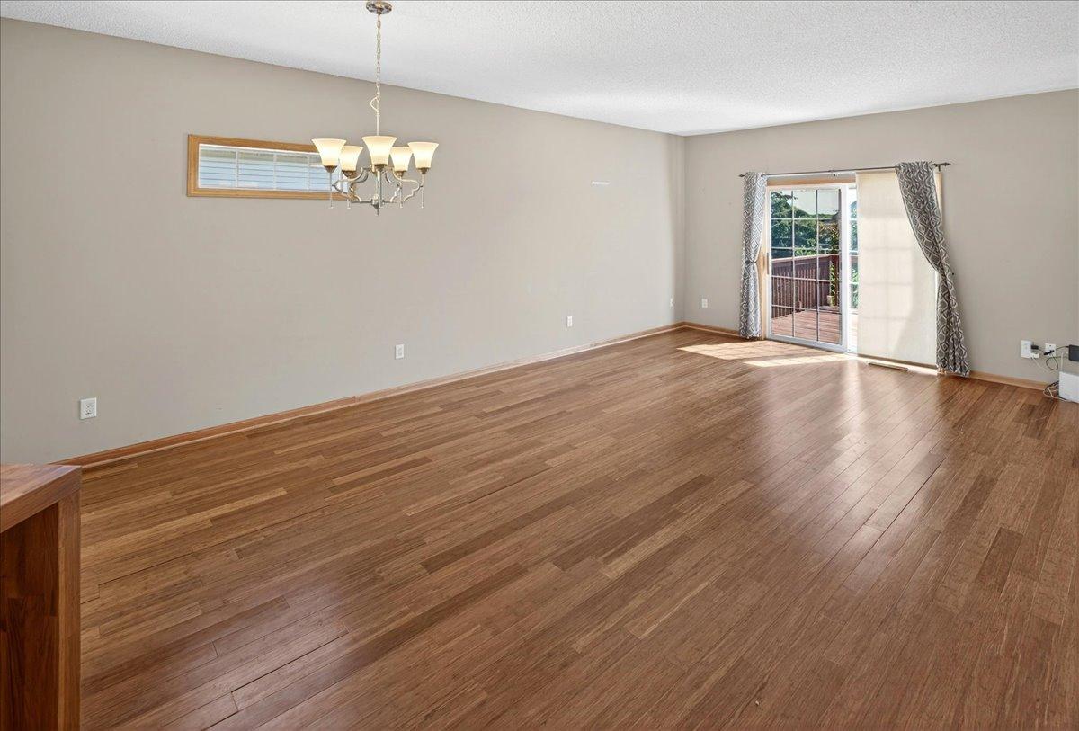 18576 Euclid Path Property Photo 14