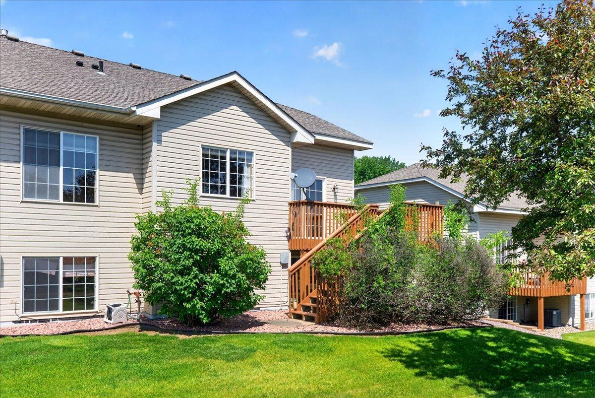 18576 Euclid Path Property Photo 36