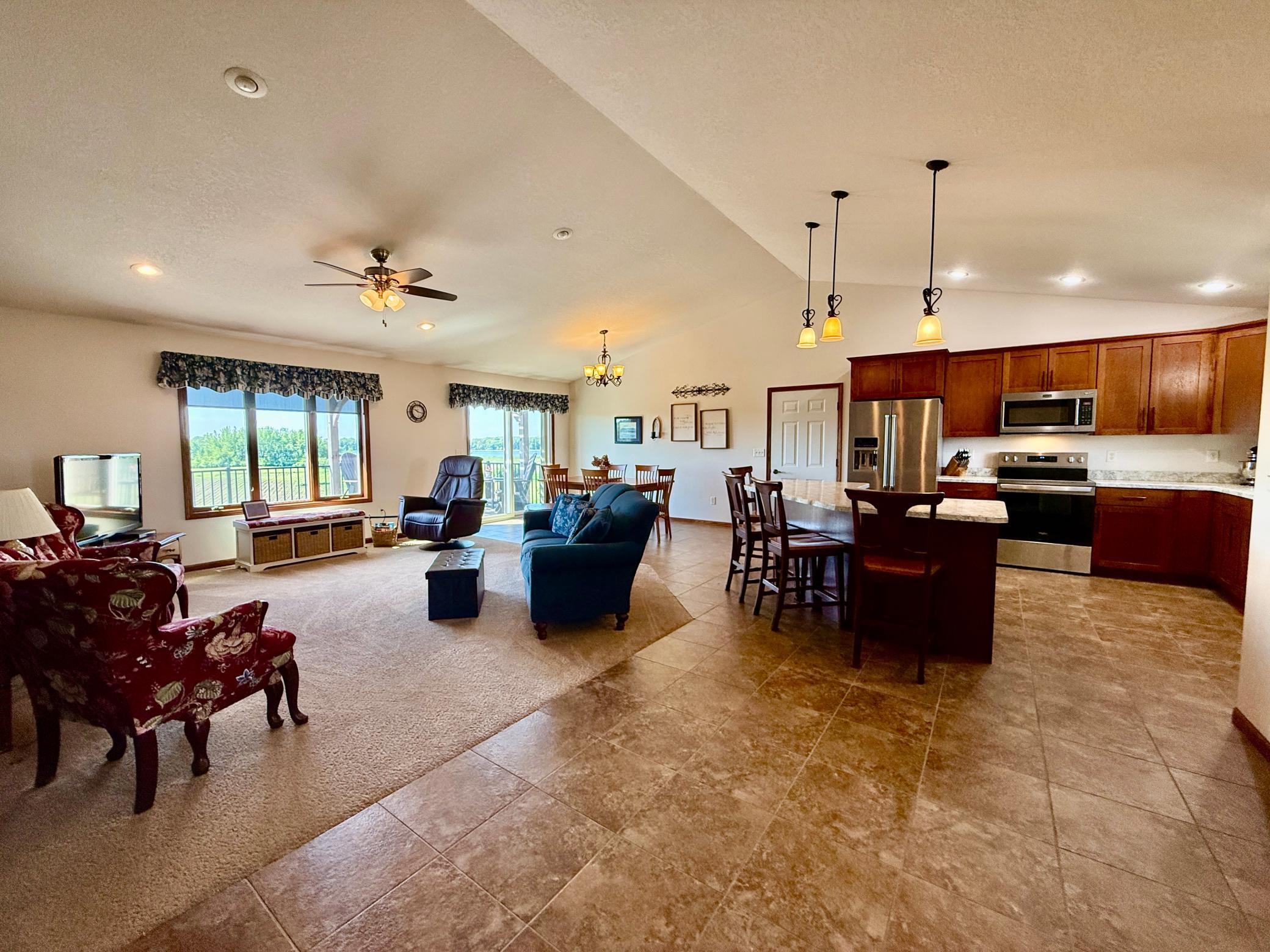 1798 Tiger Ridge Drive Property Photo 9