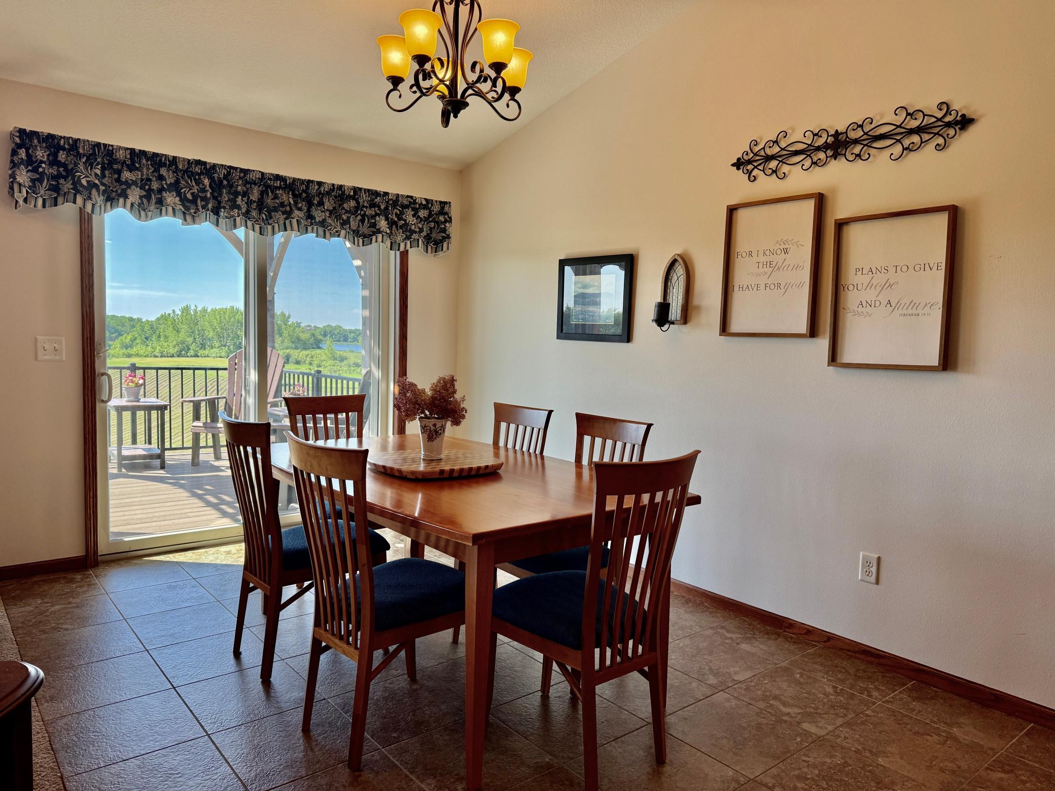 1798 Tiger Ridge Drive Property Photo 15