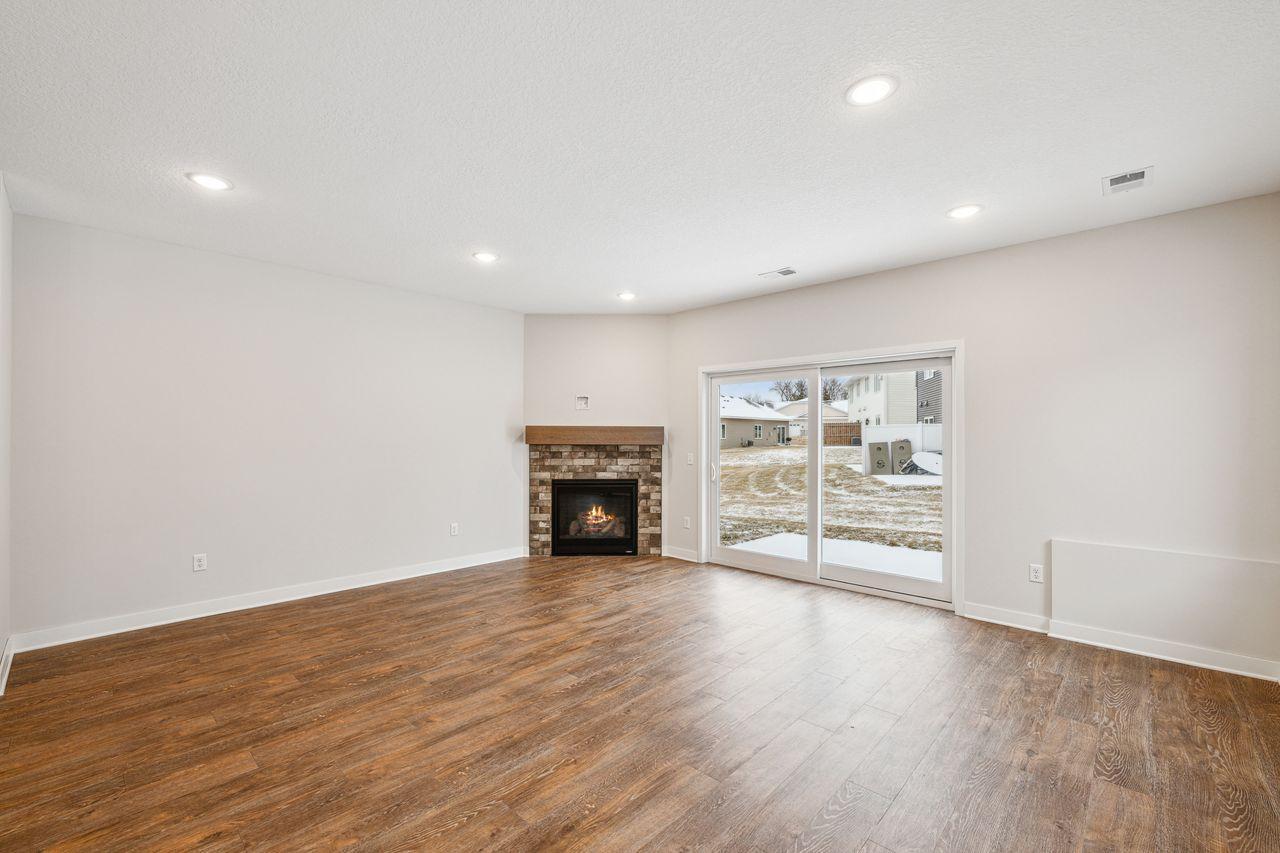 150 Morning Drive Property Photo 6