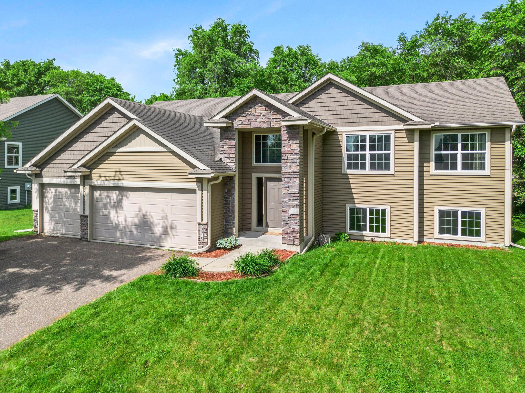 20945 Catalina Way Property Photo 3