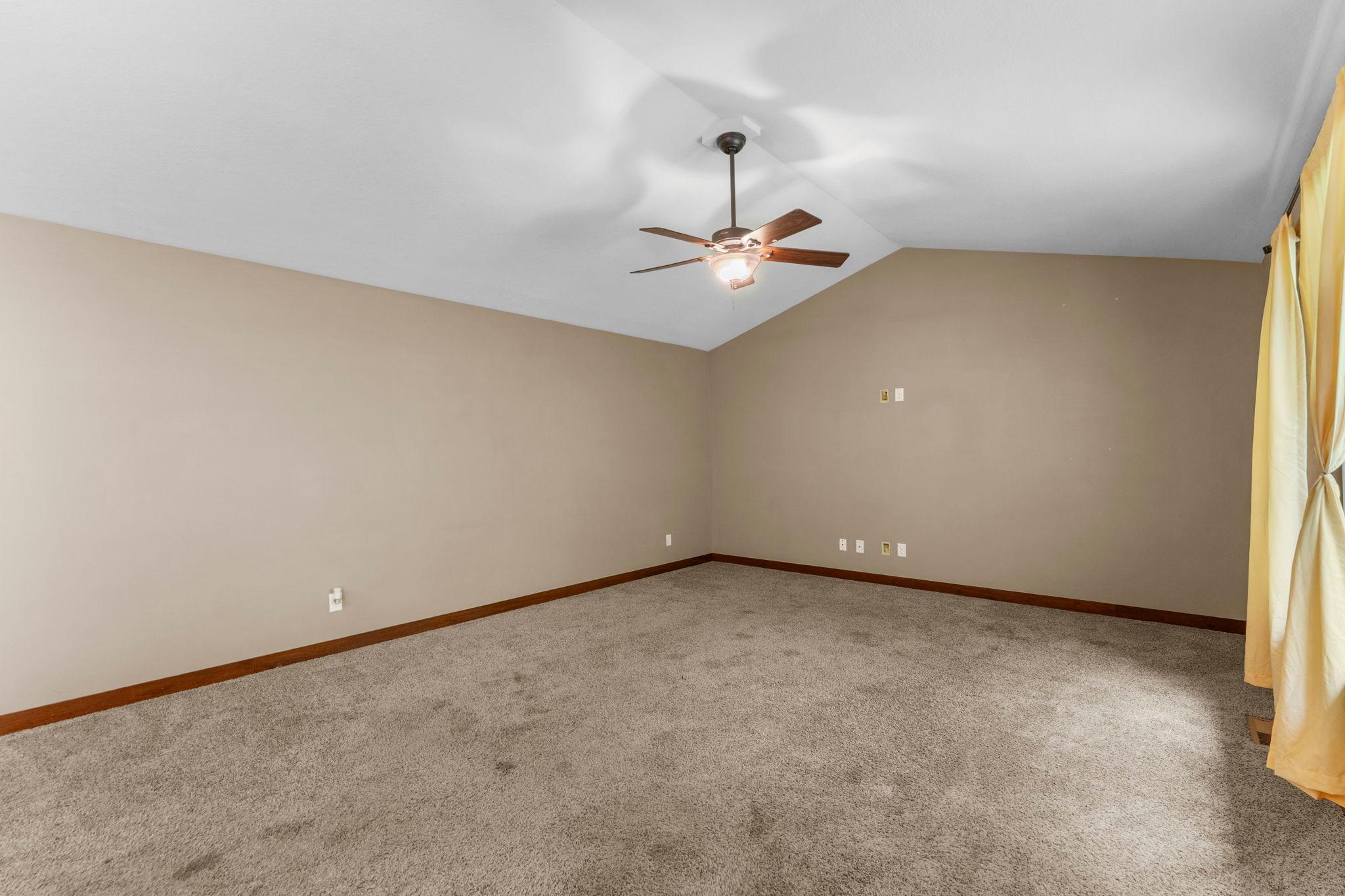 20945 Catalina Way Property Photo 13