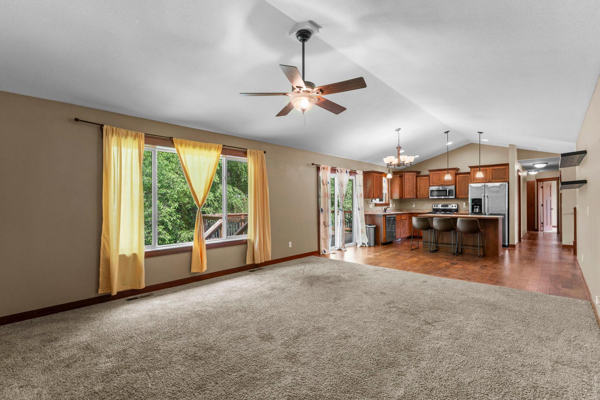20945 Catalina Way Property Photo 15