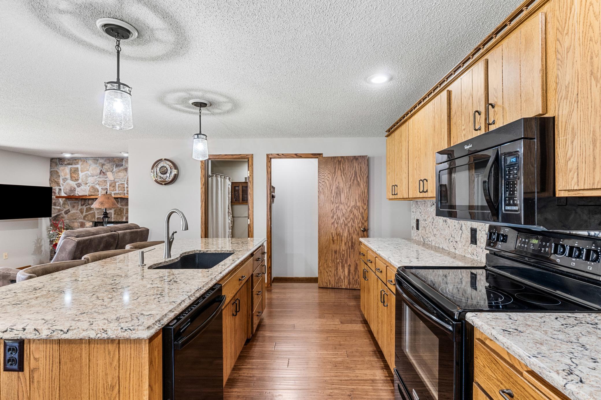 16740 Elmore Trail Property Photo 14