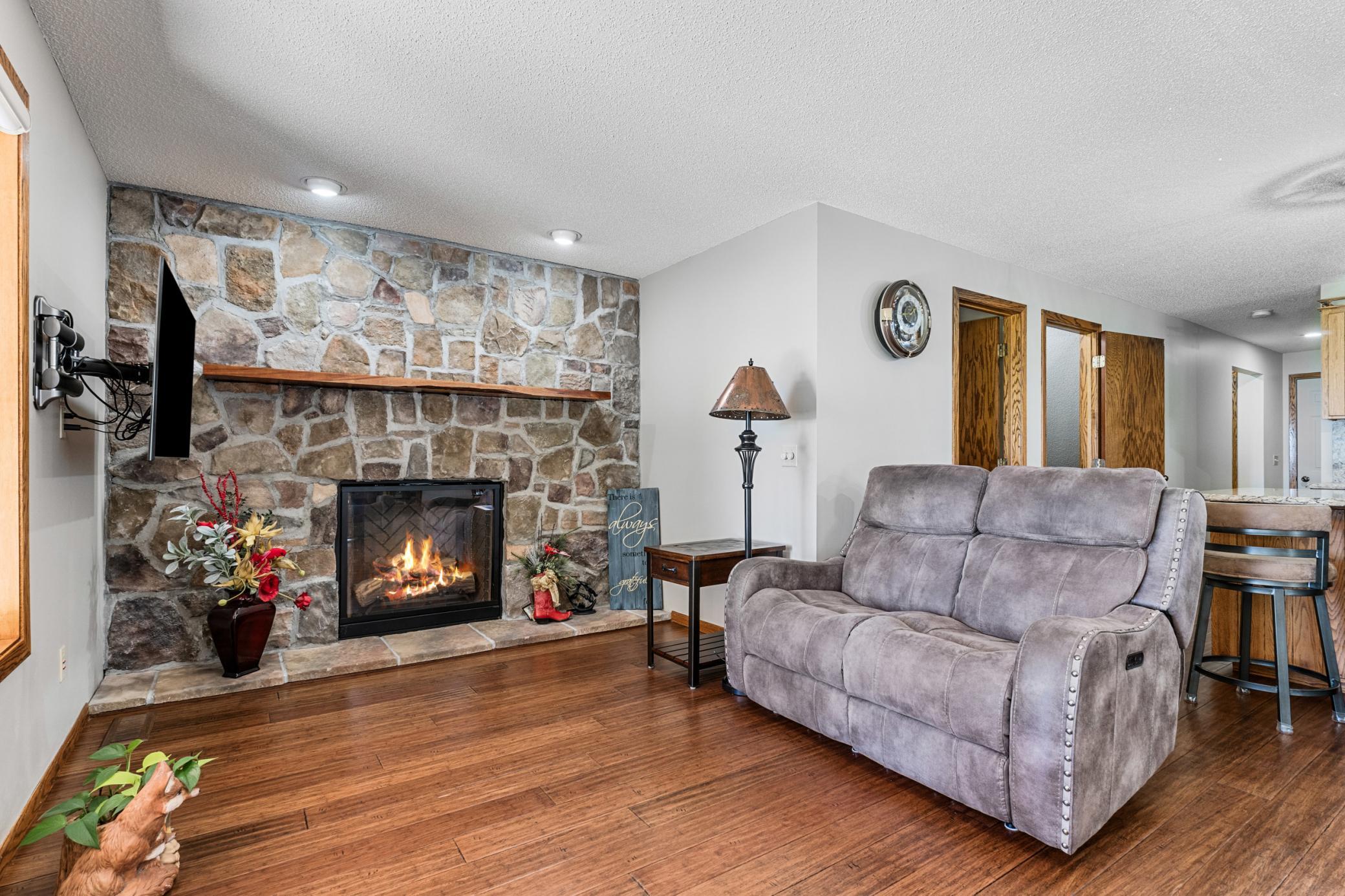 16740 Elmore Trail Property Photo 17