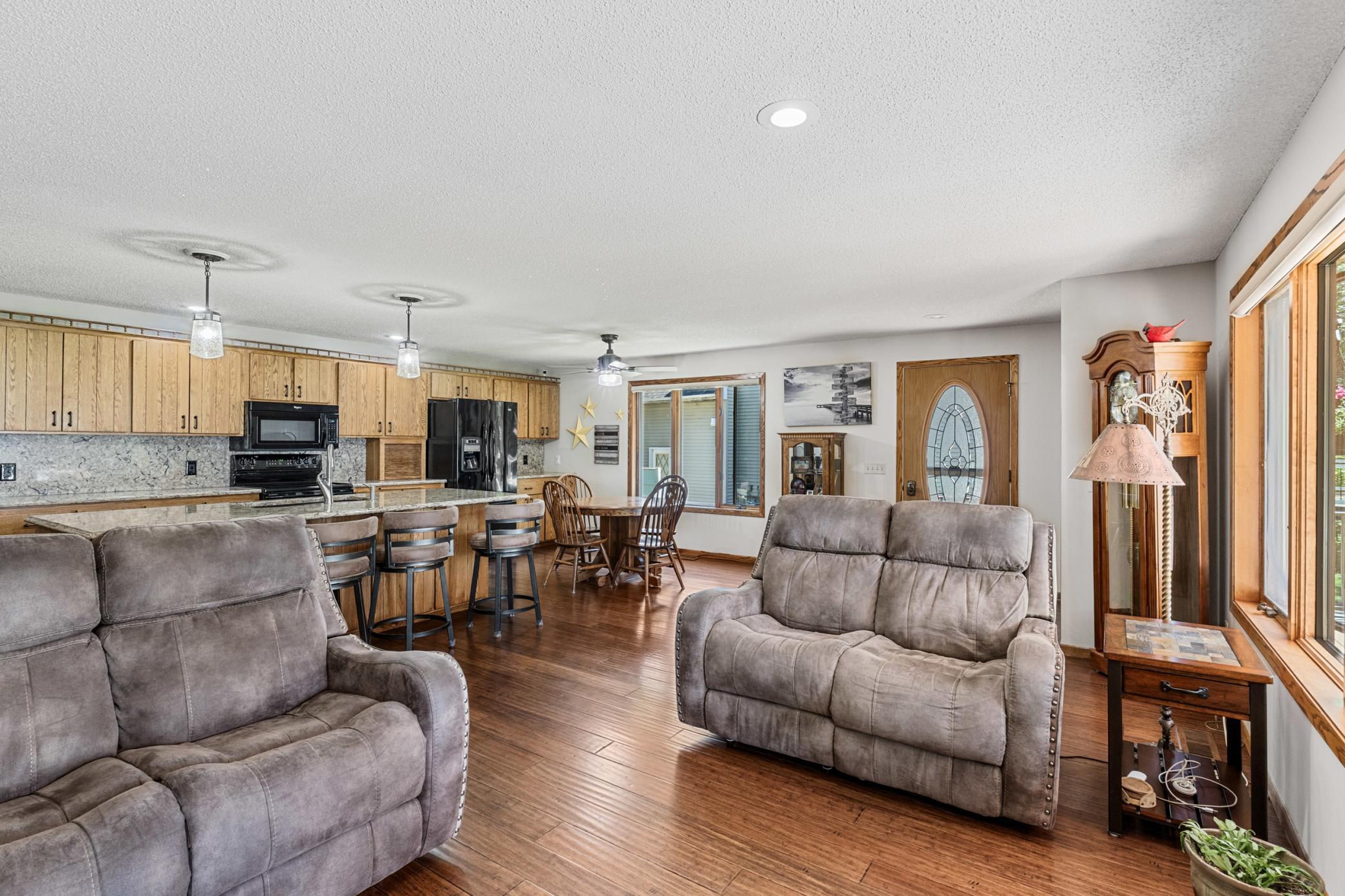16740 Elmore Trail Property Photo 19