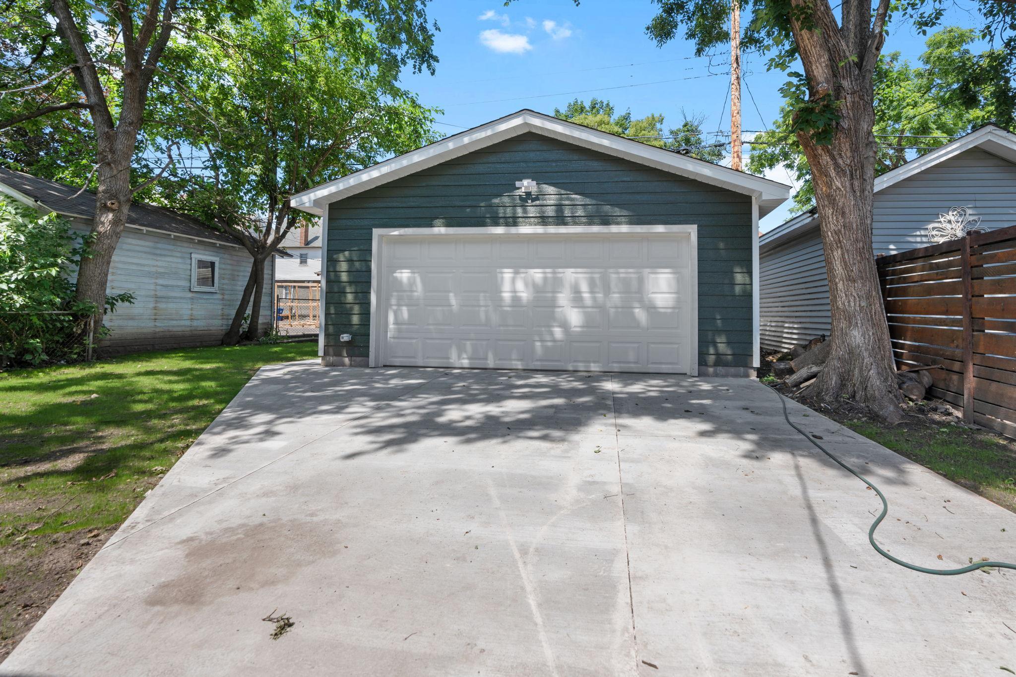 771 Aurora Avenue Property Photo 32