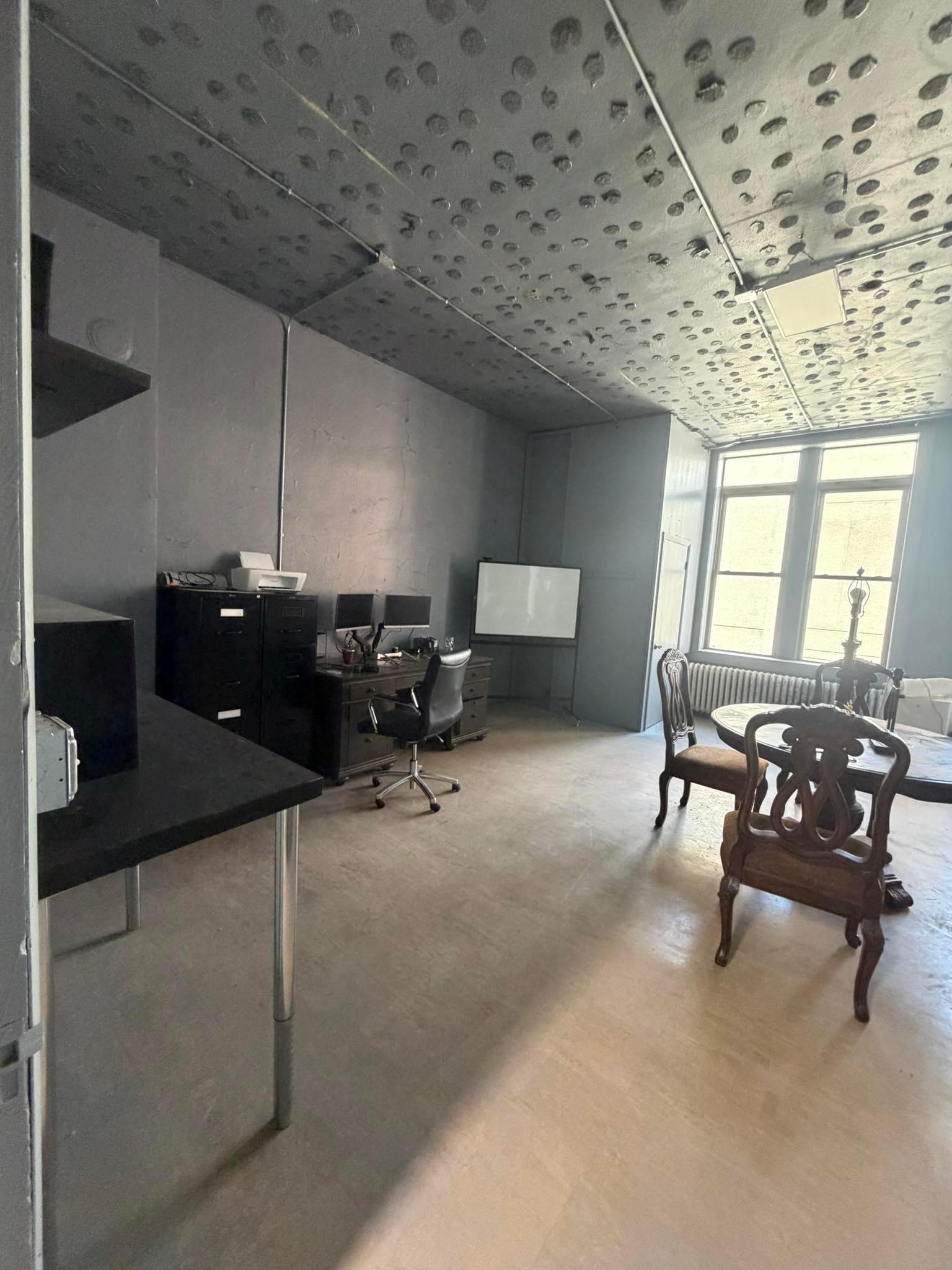 515 1/2 St. Germain W Property Photo 5