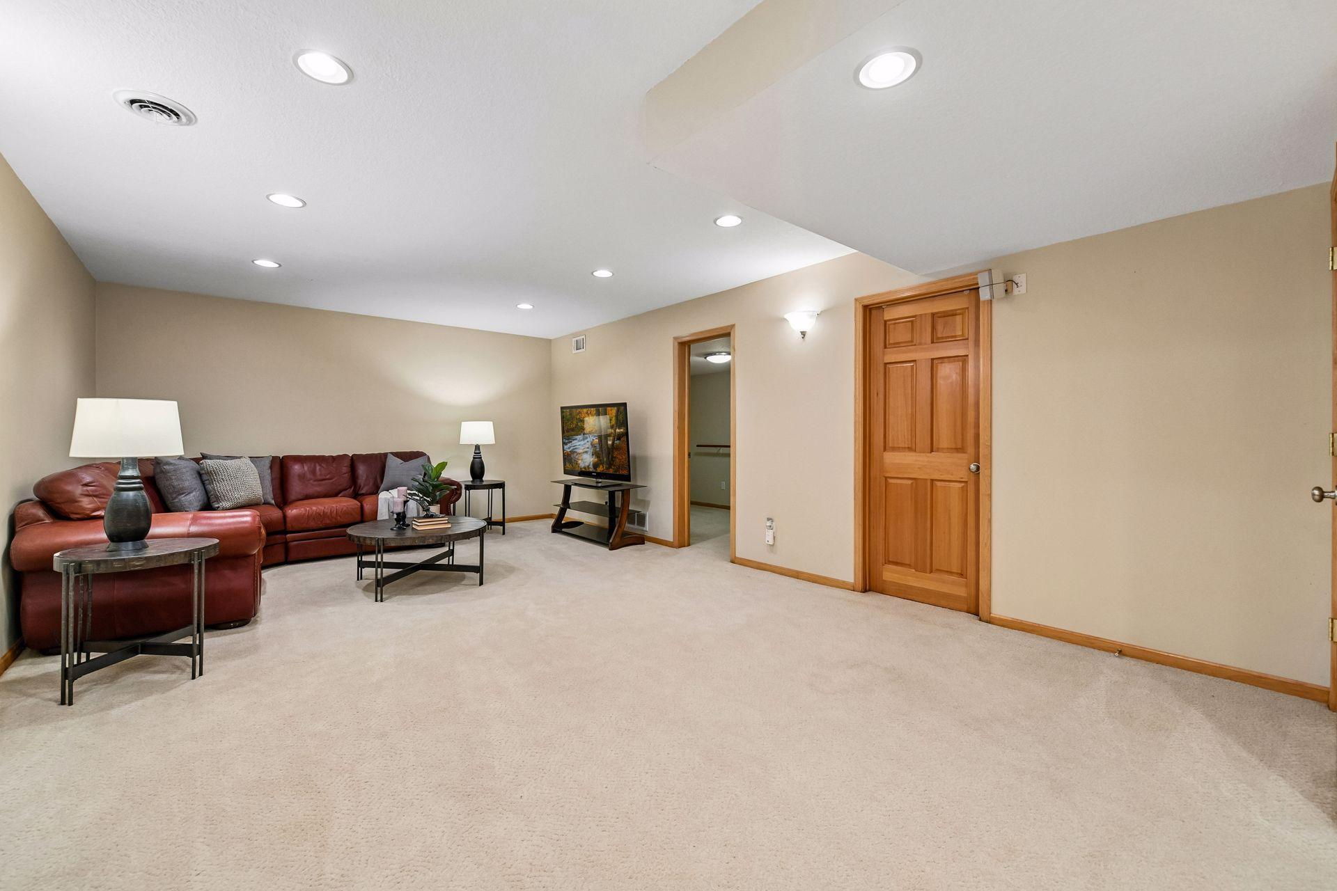 830 Fox Path Court Property Photo 31