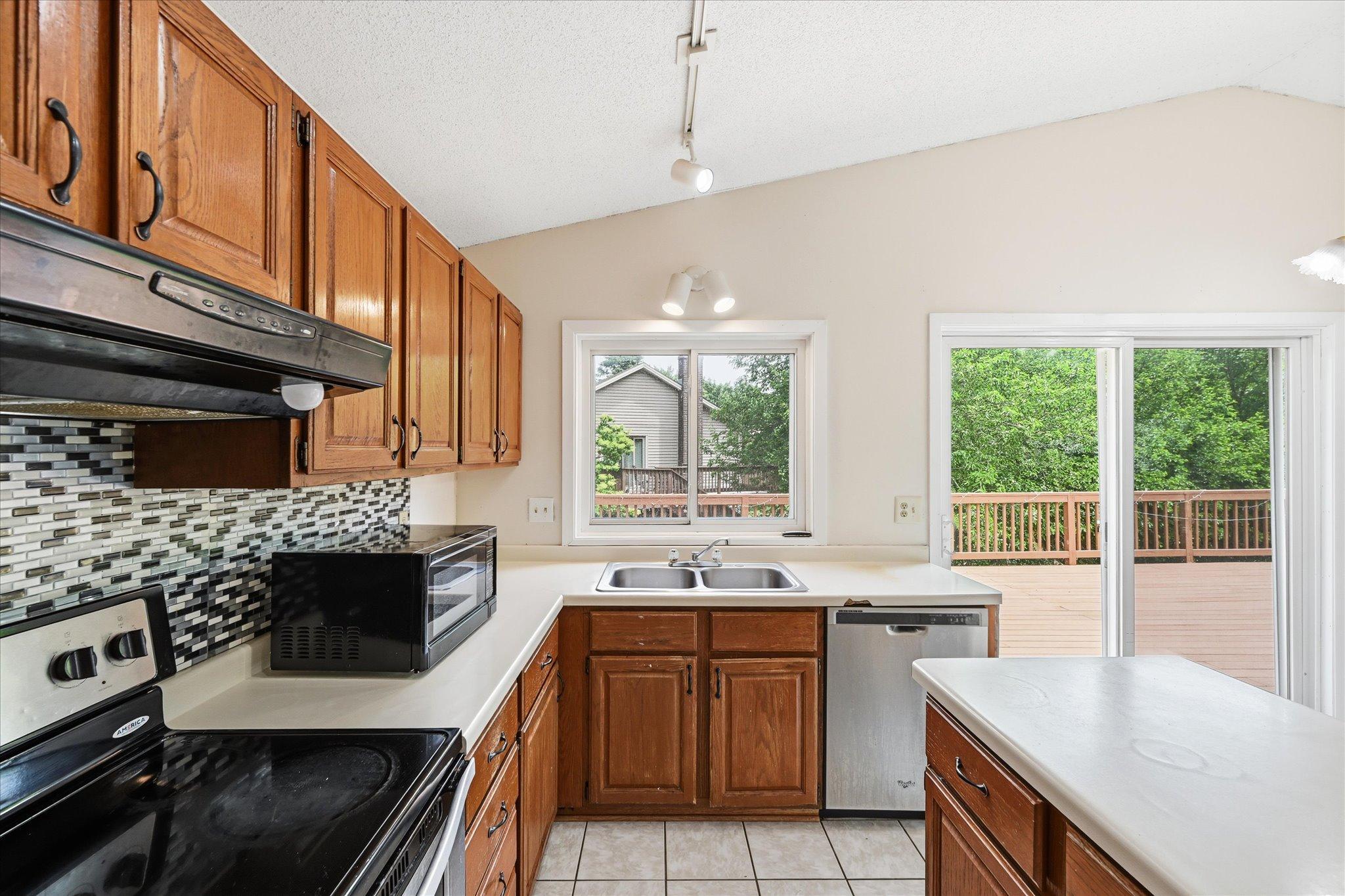 4516 Whitetail Way Property Photo 24