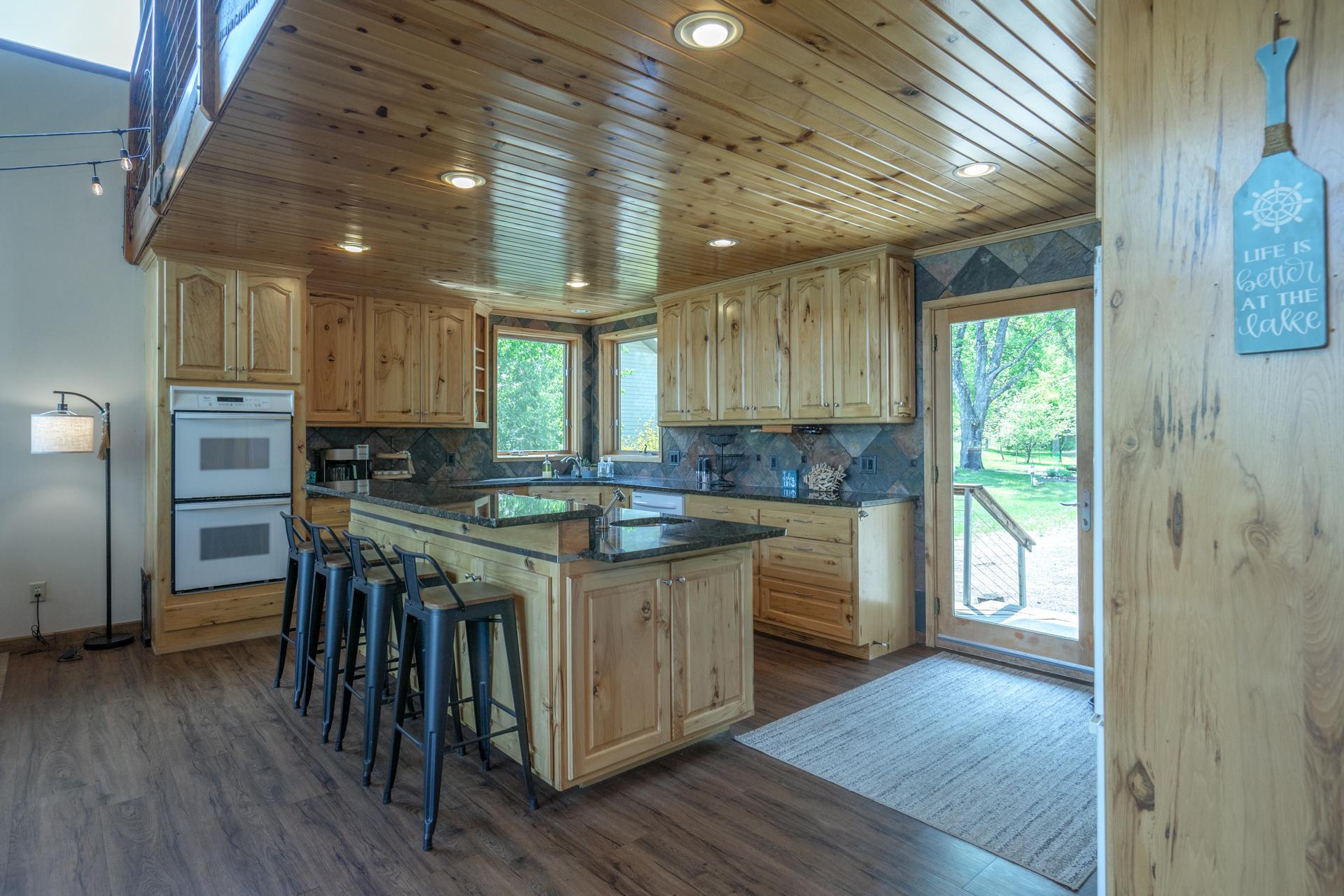 47221 220th Place Property Photo 10