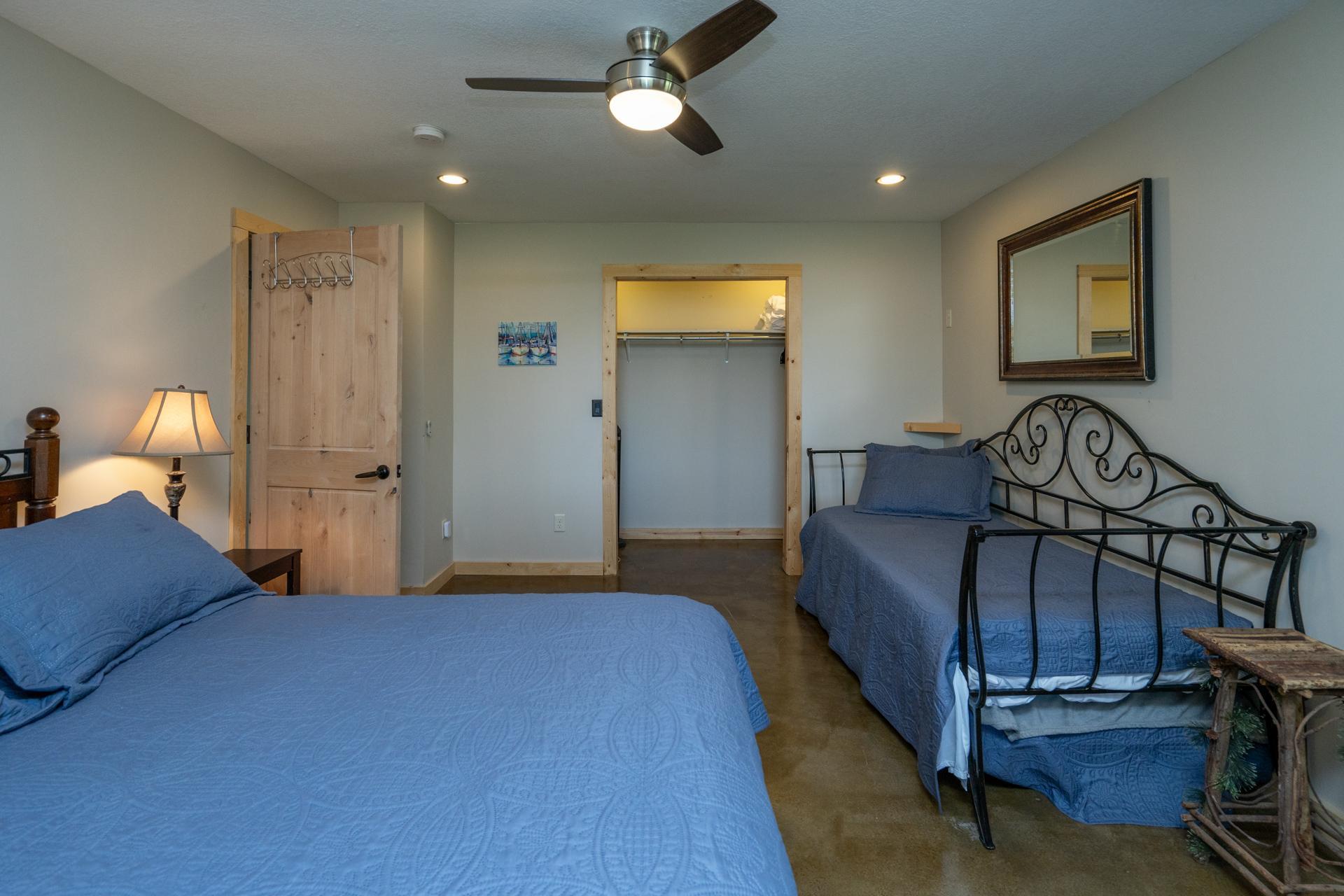47221 220th Place Property Photo 45