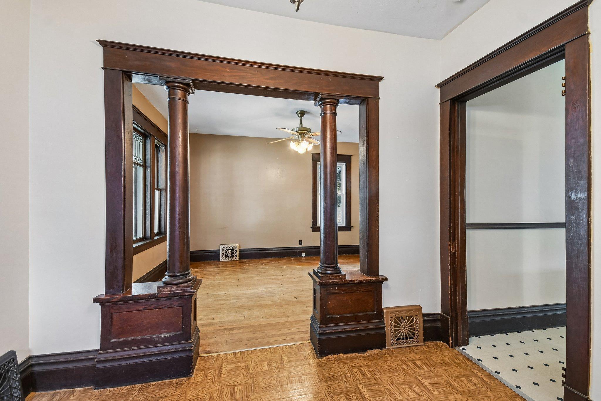 1715 Old West Main Street Property Photo 8