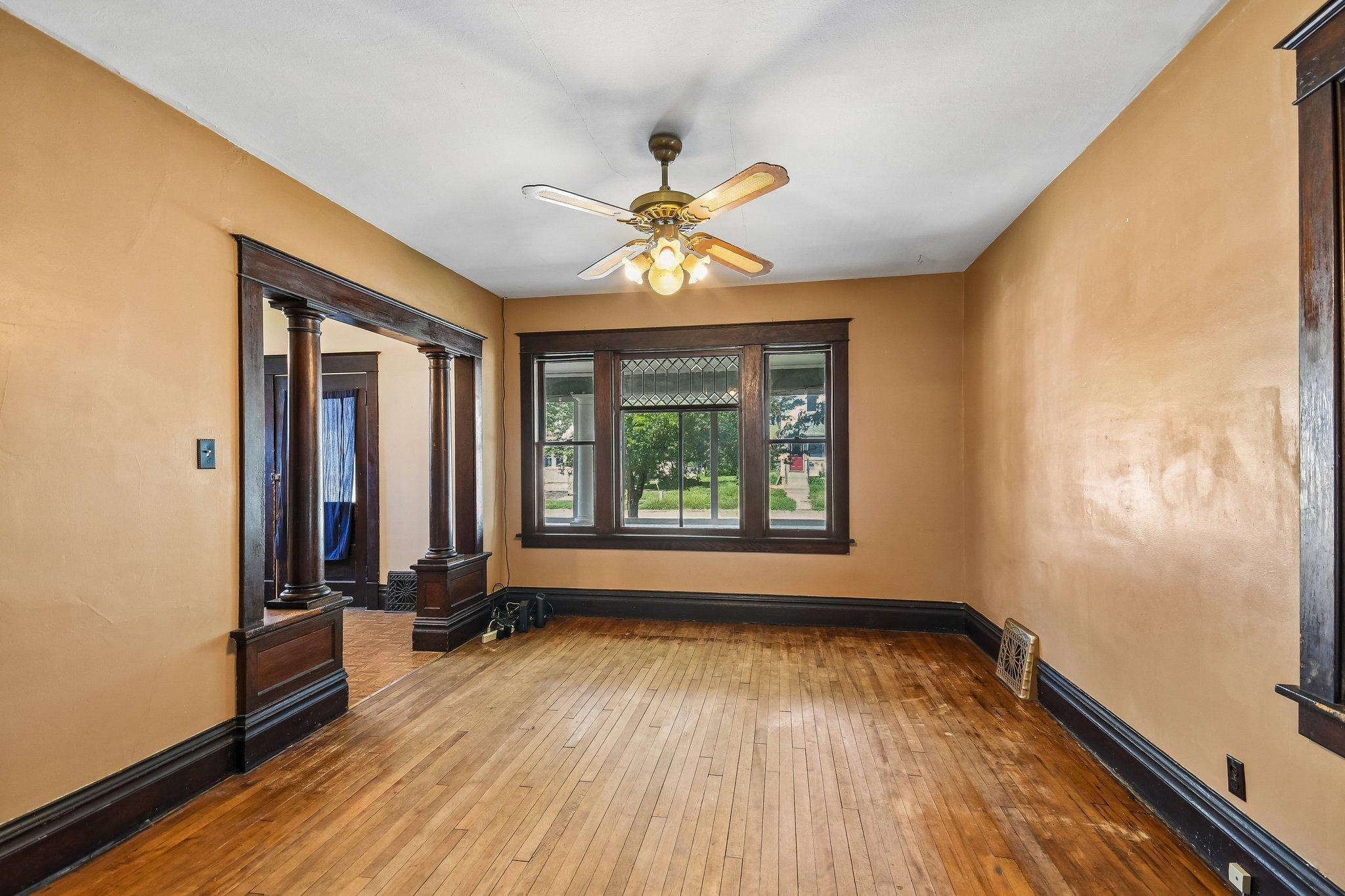 1715 Old West Main Street Property Photo 10