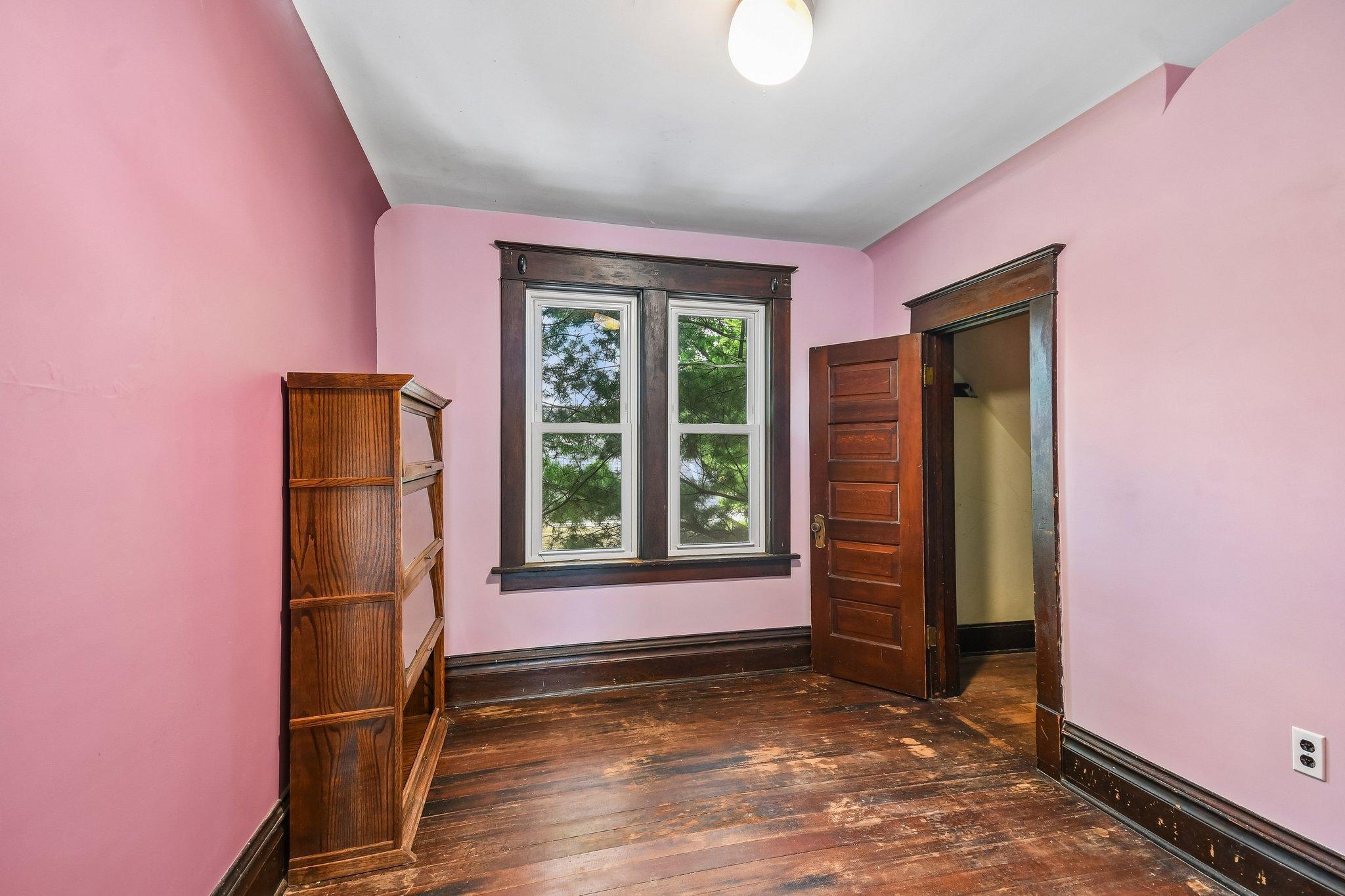 1715 Old West Main Street Property Photo 25