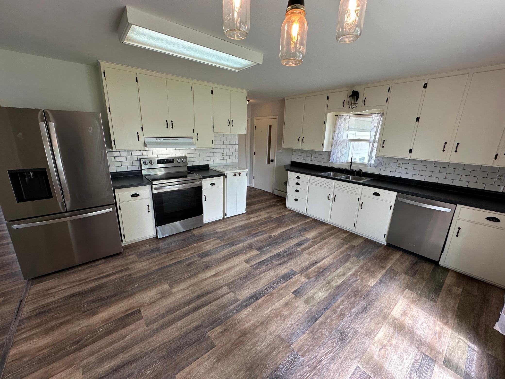 824 Irving Avenue Sw Property Photo 7