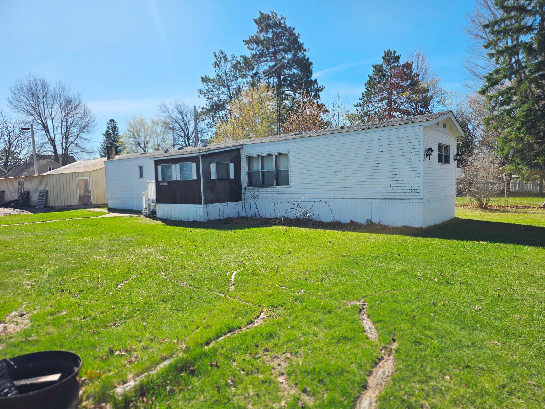 513 5th Ave Property Photo 1