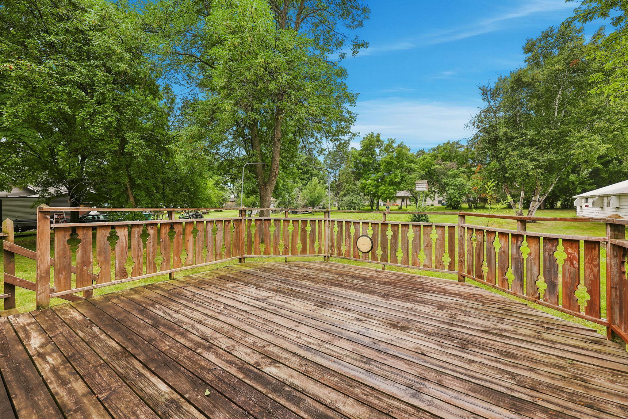 221 11th Street Property Photo 11
