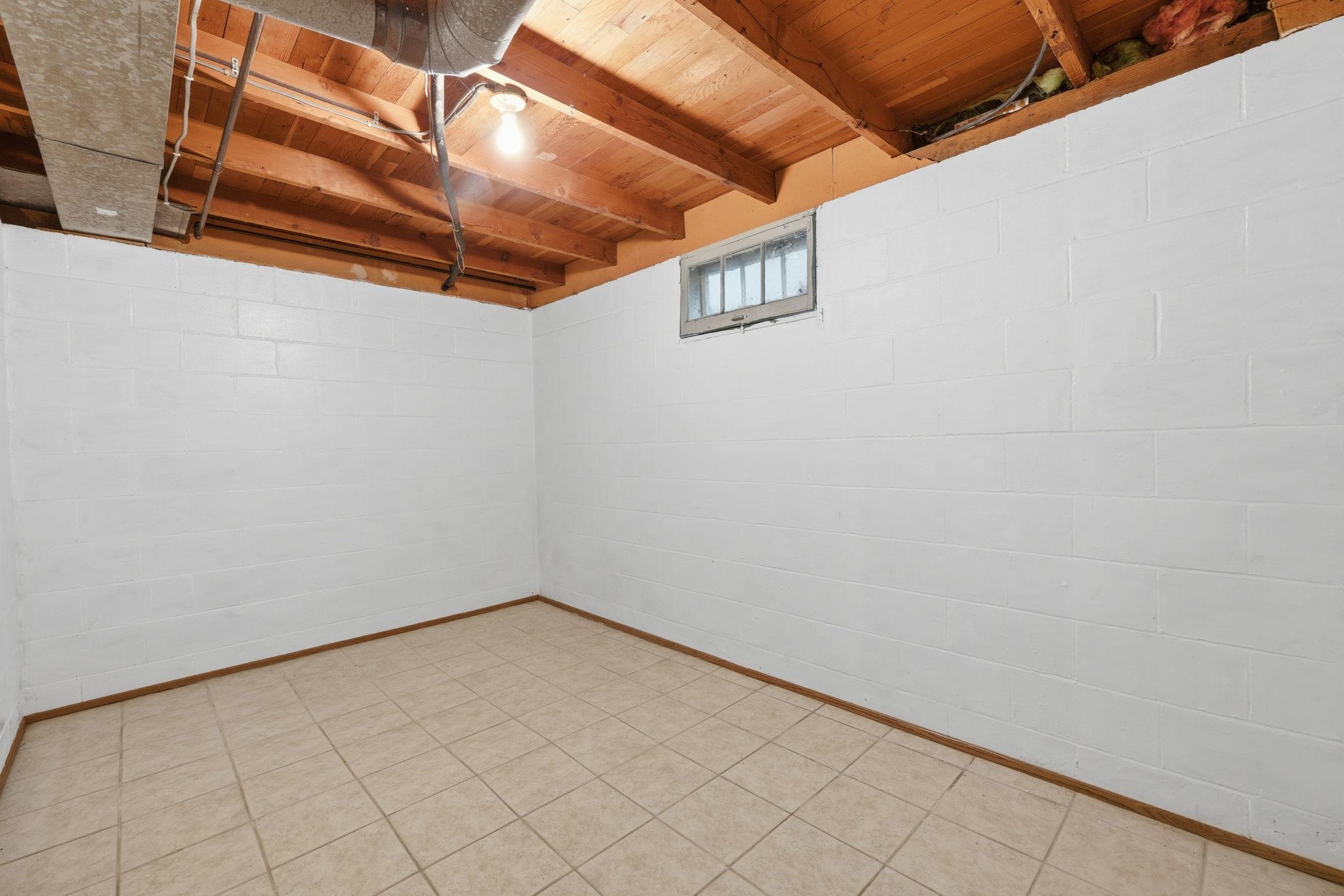 221 11th Street Property Photo 18