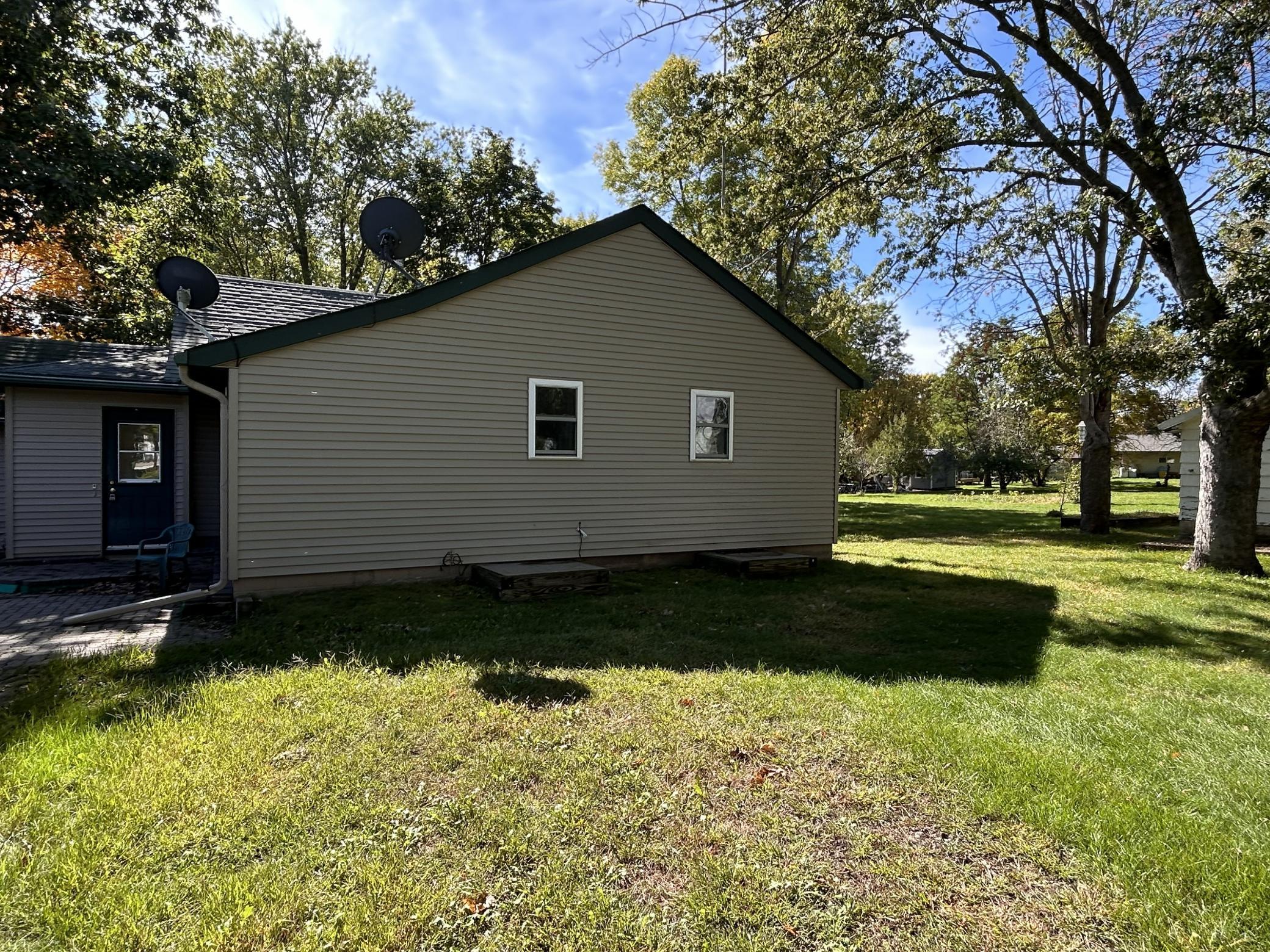 221 11th Street Property Photo 37