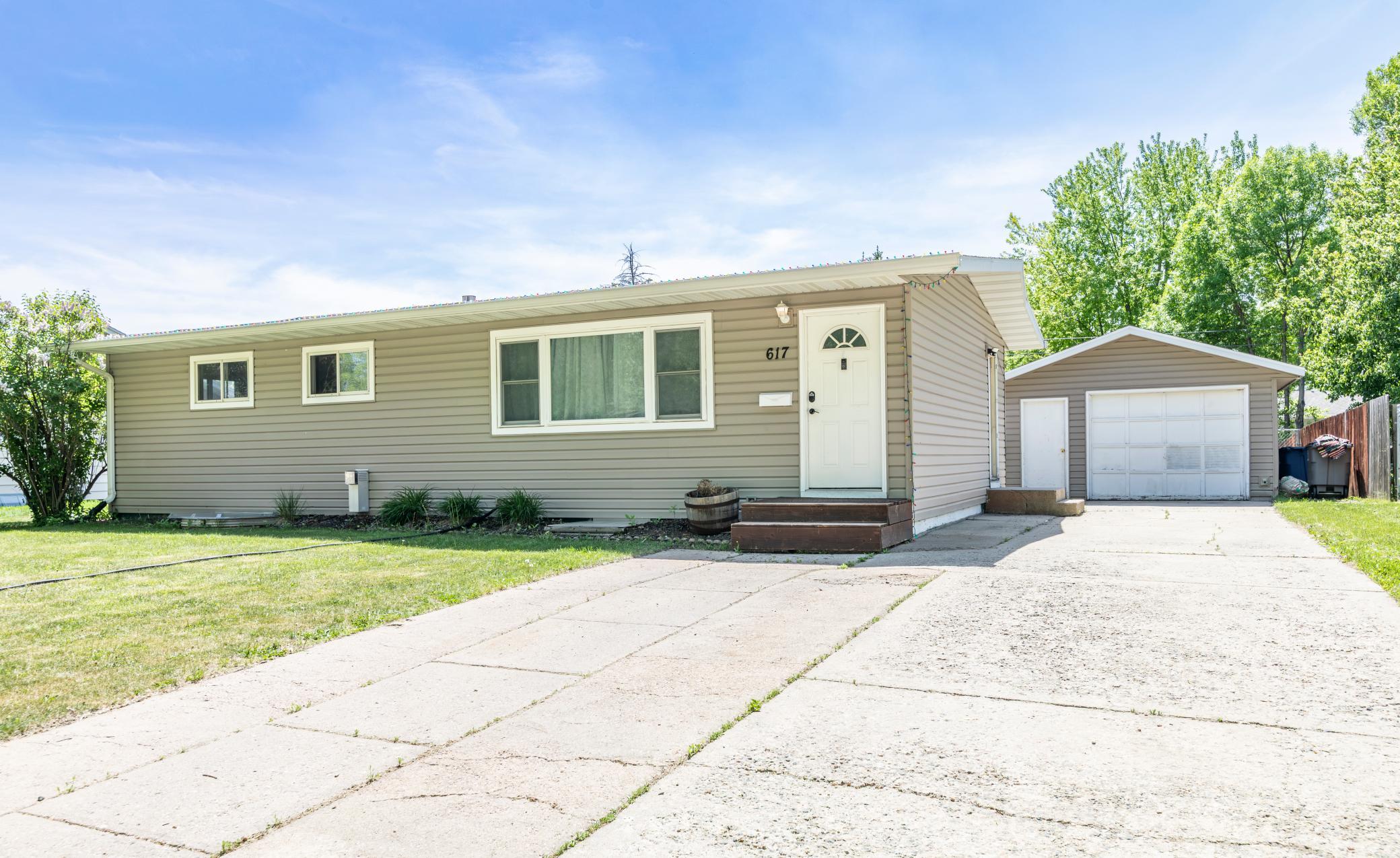 617 Cedar Lane Property Photo 1