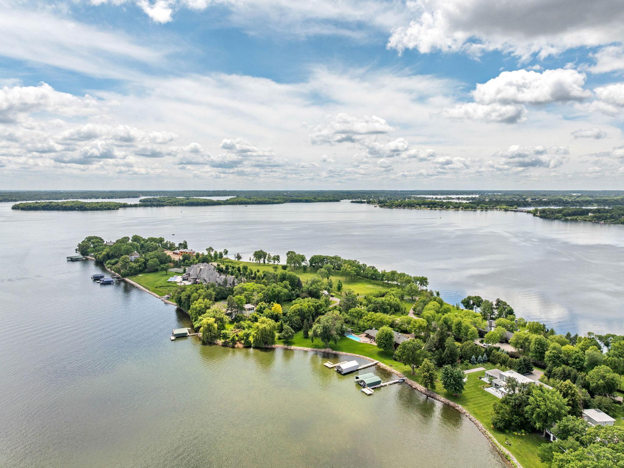 1480 Bracketts Point Road Property Photo 8