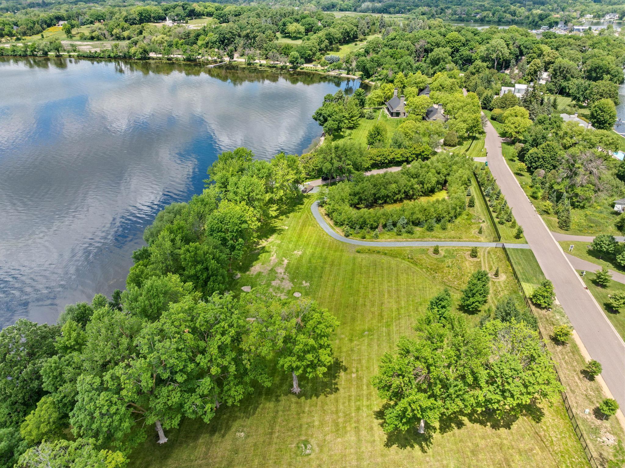 1365 Bracketts Point Road Property Photo 20