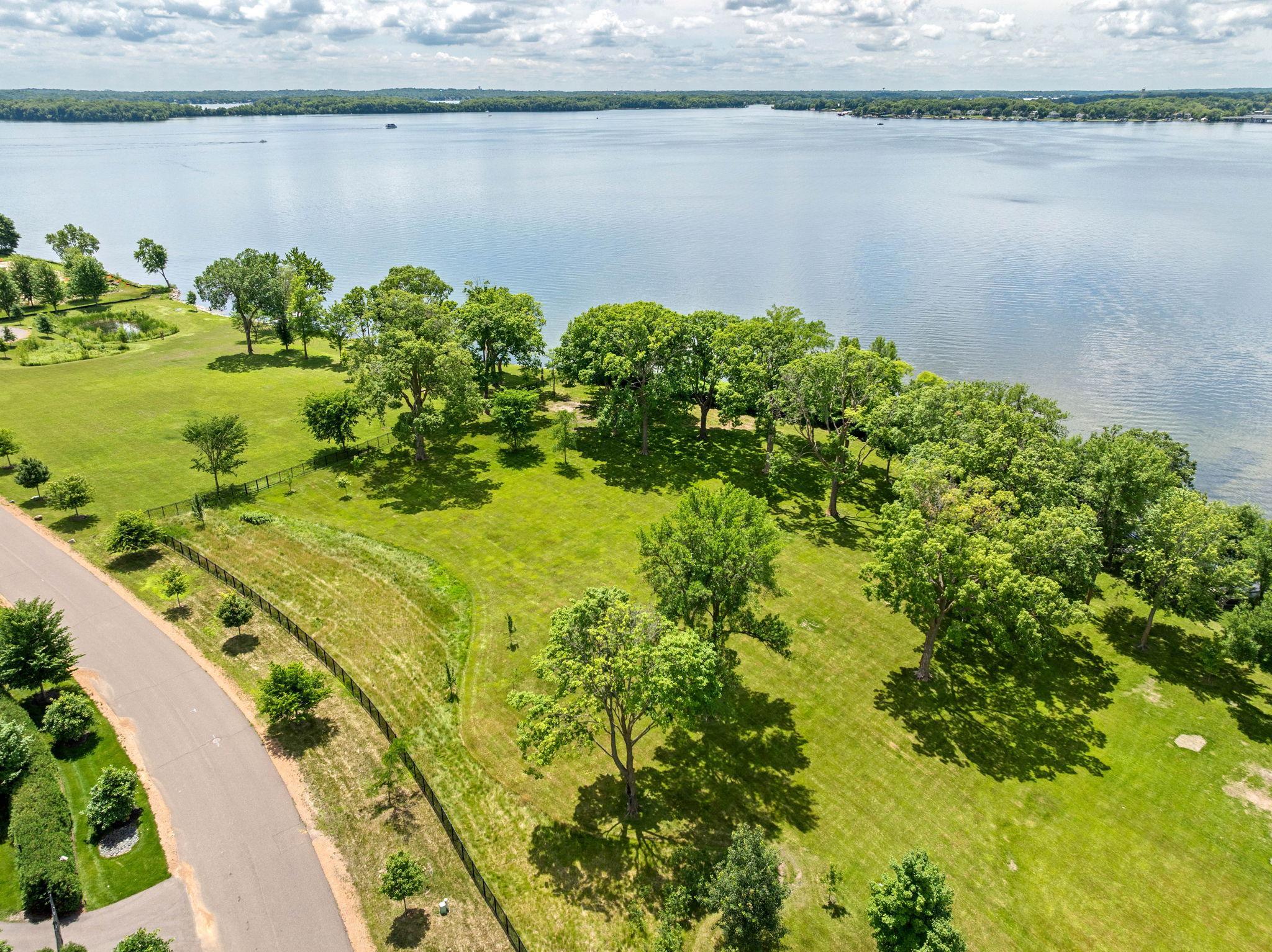1415 Bracketts Point Road Property Photo 13