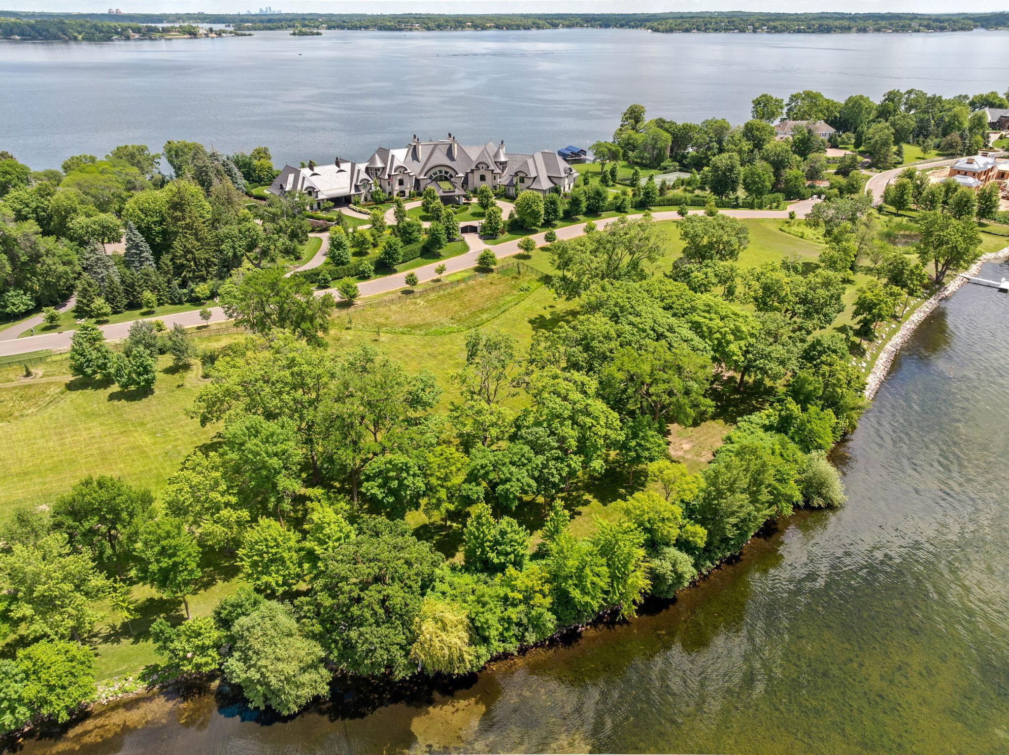 1415 Bracketts Point Road Property Photo 15