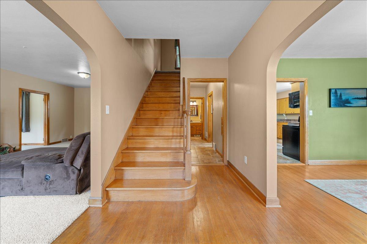 398 E Wall Street Property Photo 4