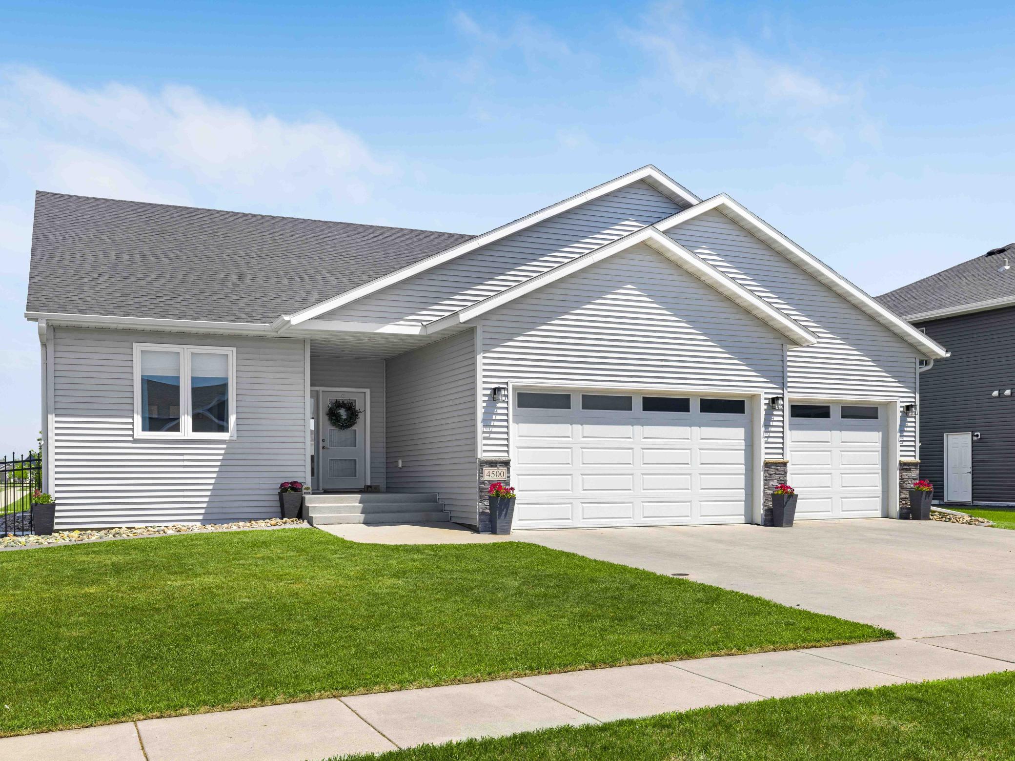 4500 Blue Stem Way Property Photo 1